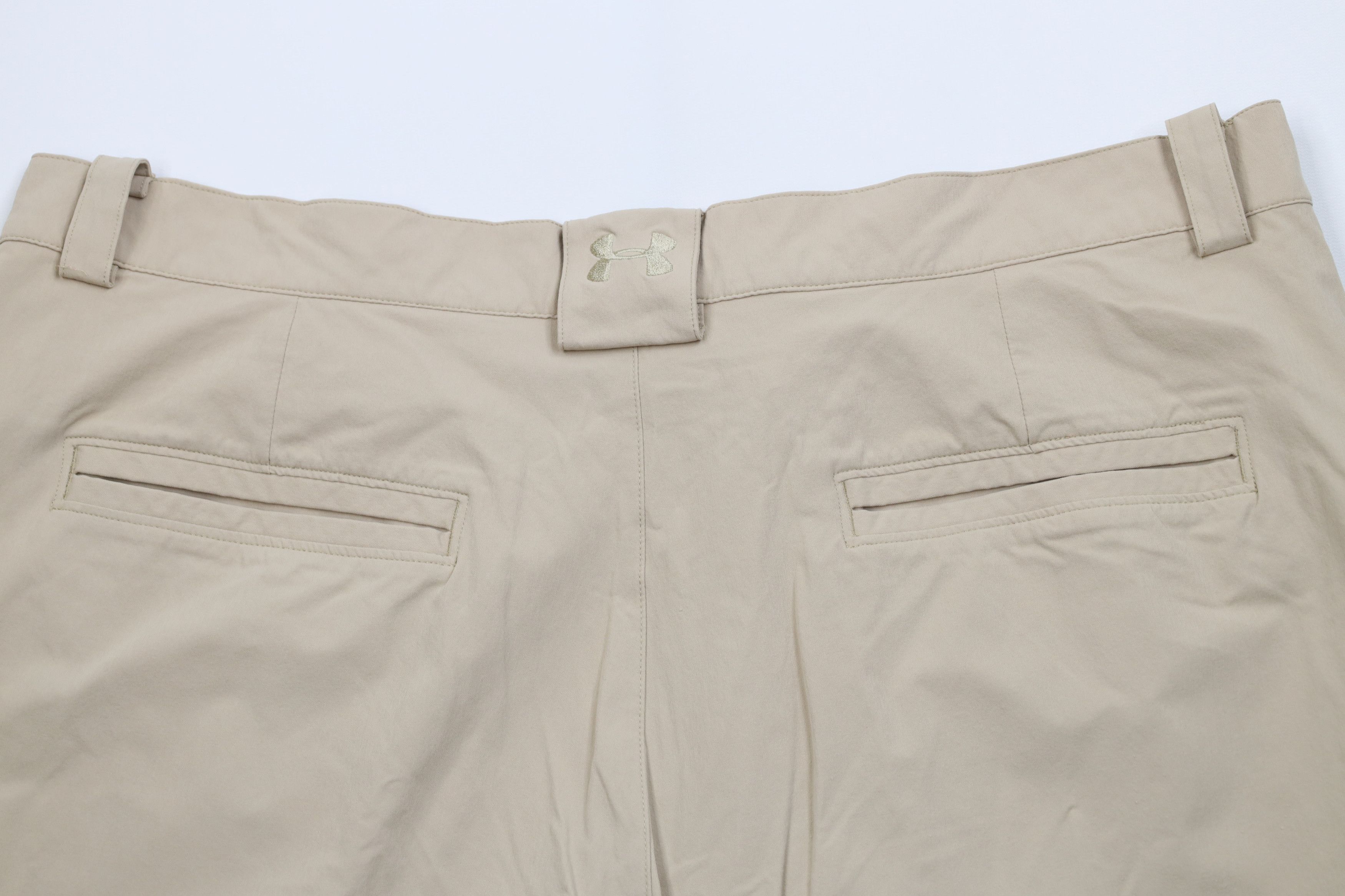 Under Armour Vintage Y2K Under Armour Golf Chino Shorts Khaki Beige Size US 40 / EU 56 - 8 Thumbnail