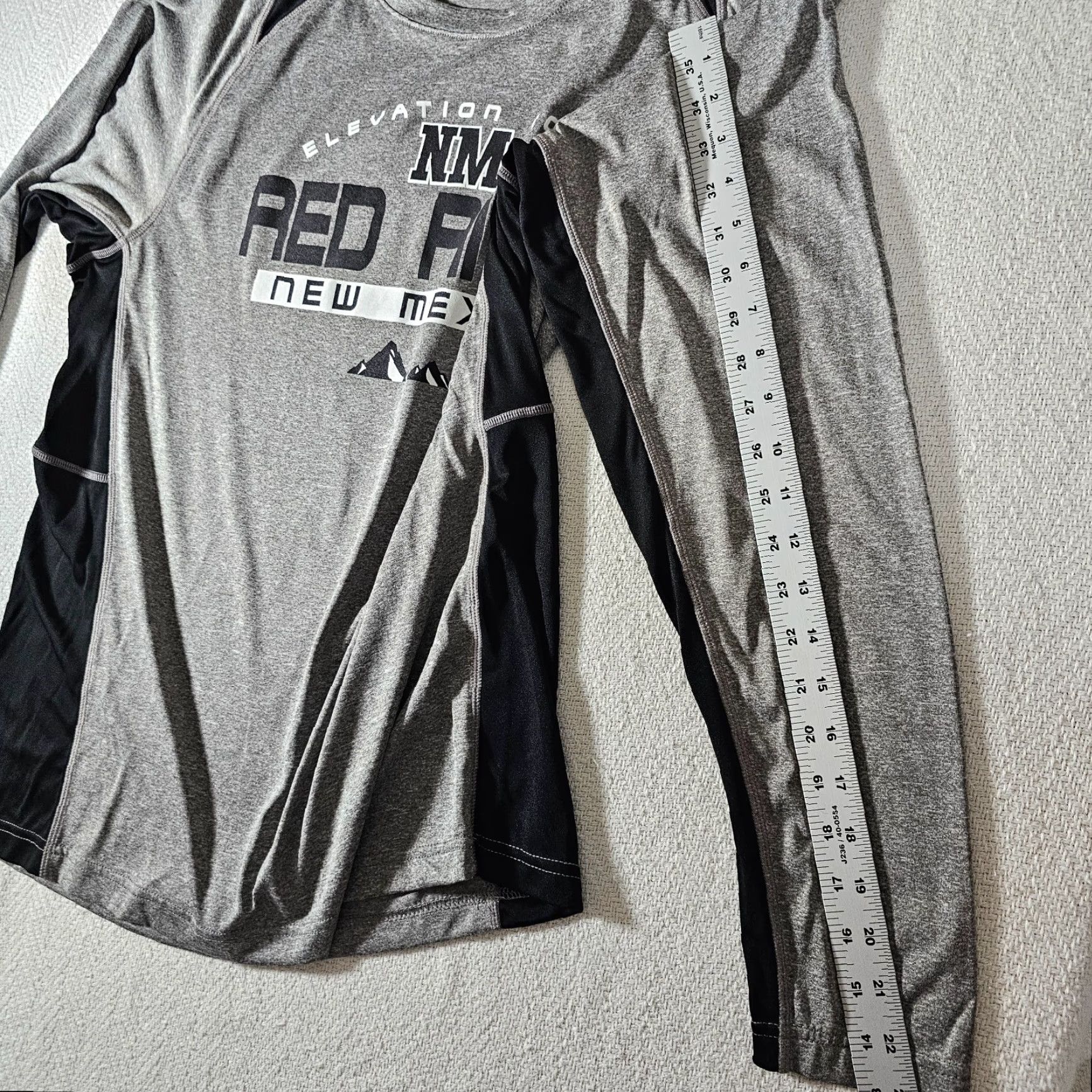 Vintage VINTAGE? actually not vintage. Sport-Tek Shirt Long Sleeve Crew Neck Graphic Tee Men Large Gray with Red River New Mexico NM Sports Theme Size US L / EU 52-54 / 3 - 6 Thumbnail