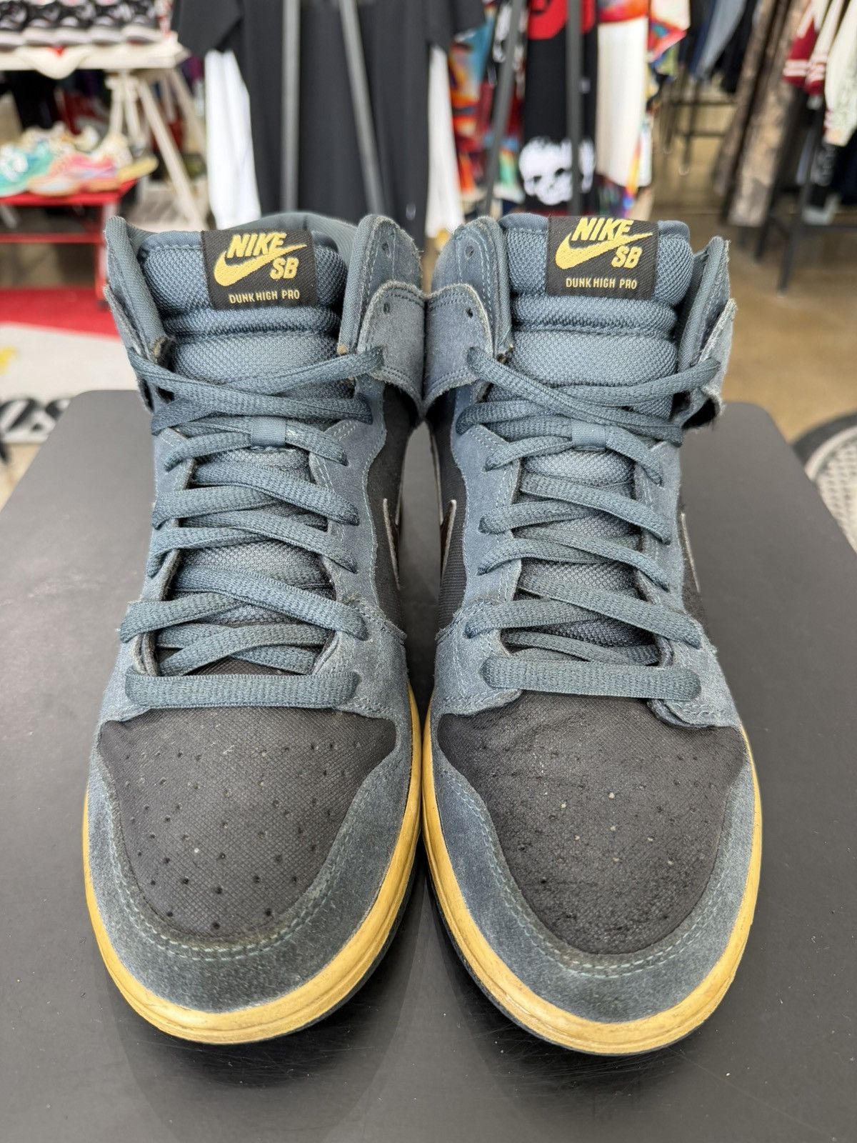 Nike Nike SB Dunk High Classic Charcoal Tar Size 9.5 (2012) Size US 9.5 / EU 42-43 - 2 Thumbnail