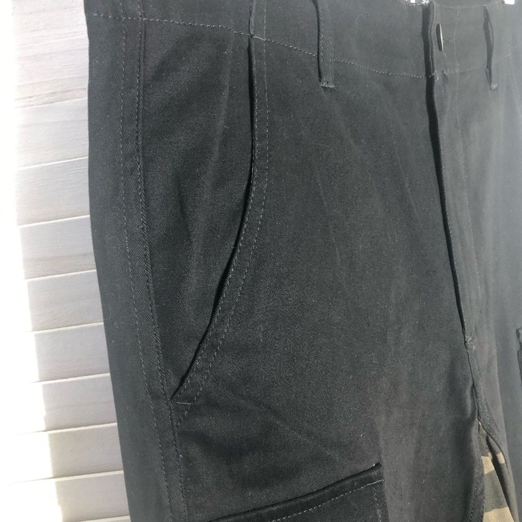 Hot Topic NWT Hot Topic black pants goth cargo flare cotton Sz 28 X 32 Size US 28 / EU 44 - 11 Thumbnail