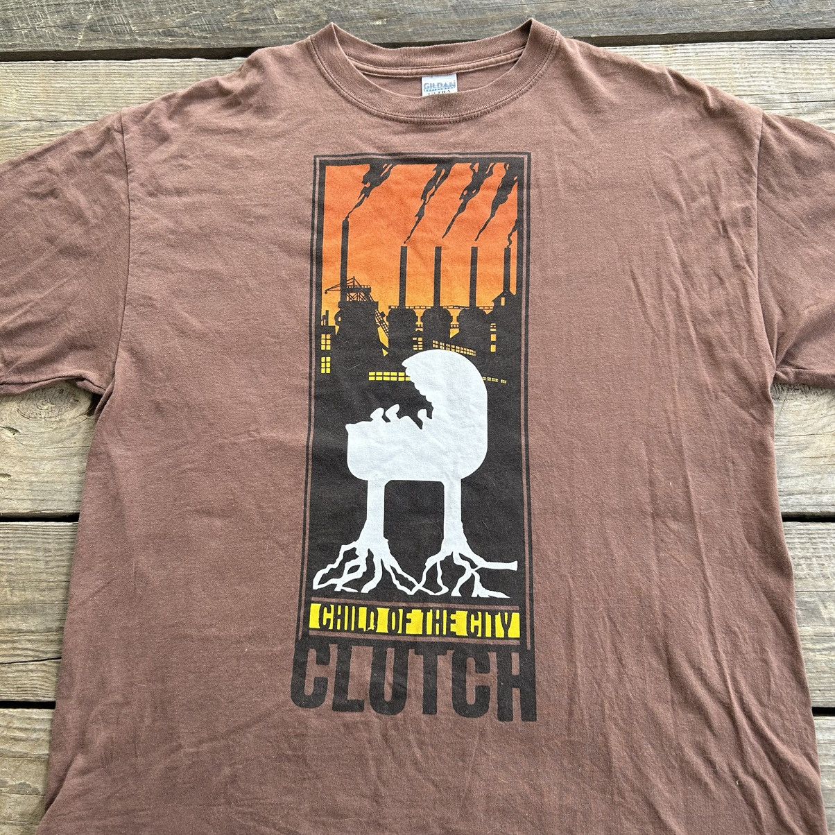 Band Tees Vintage Early 2000s Clutch Band Stoner Rock Graphic T Shirt Size US XL / EU 56 / 4 - 2 Thumbnail