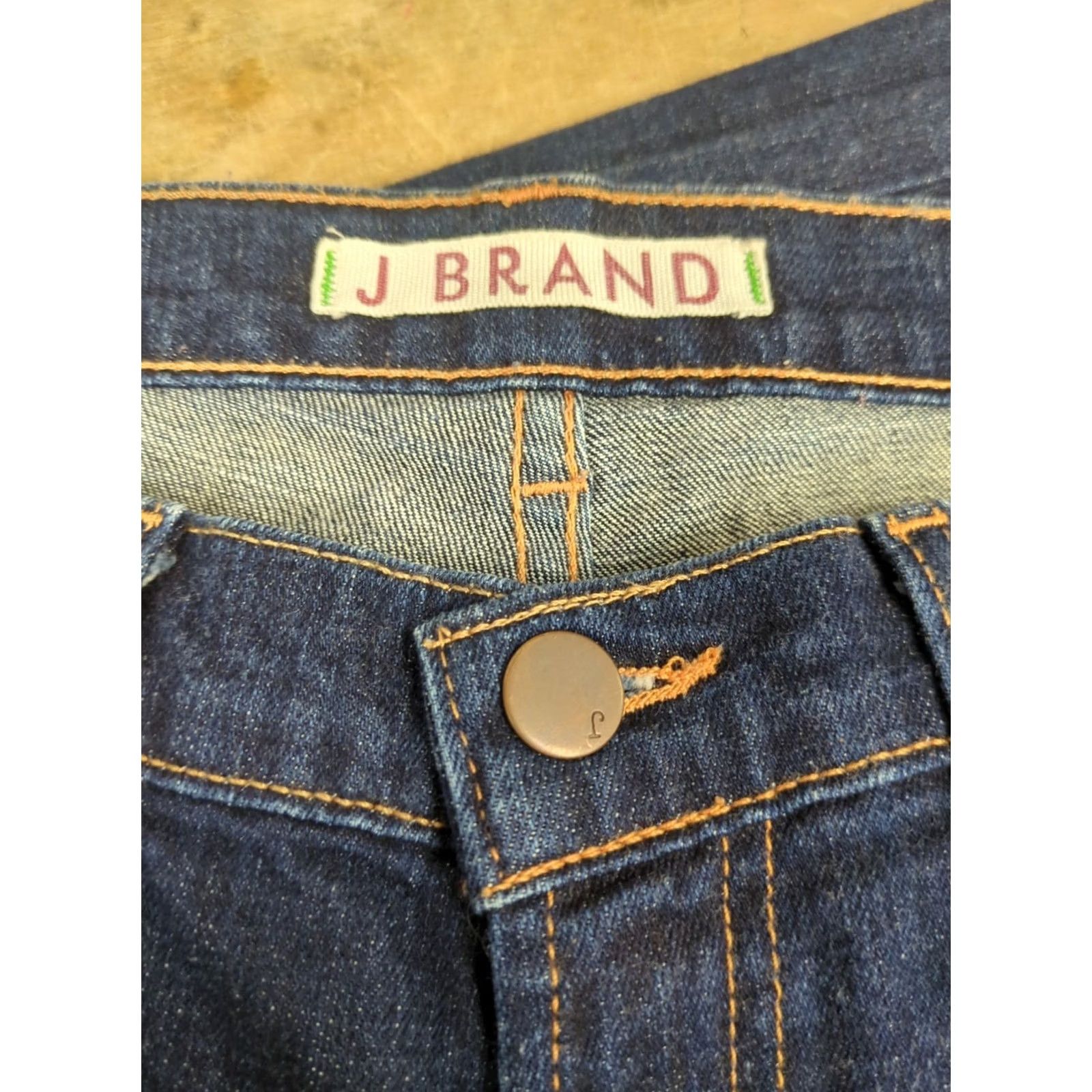 J Brand J Brand Jeans Dark Wash Womens 28 Straight Cotton Blend Inseam 28 Blue 28 Size 28" / US 6 / IT 42 - 2 Thumbnail