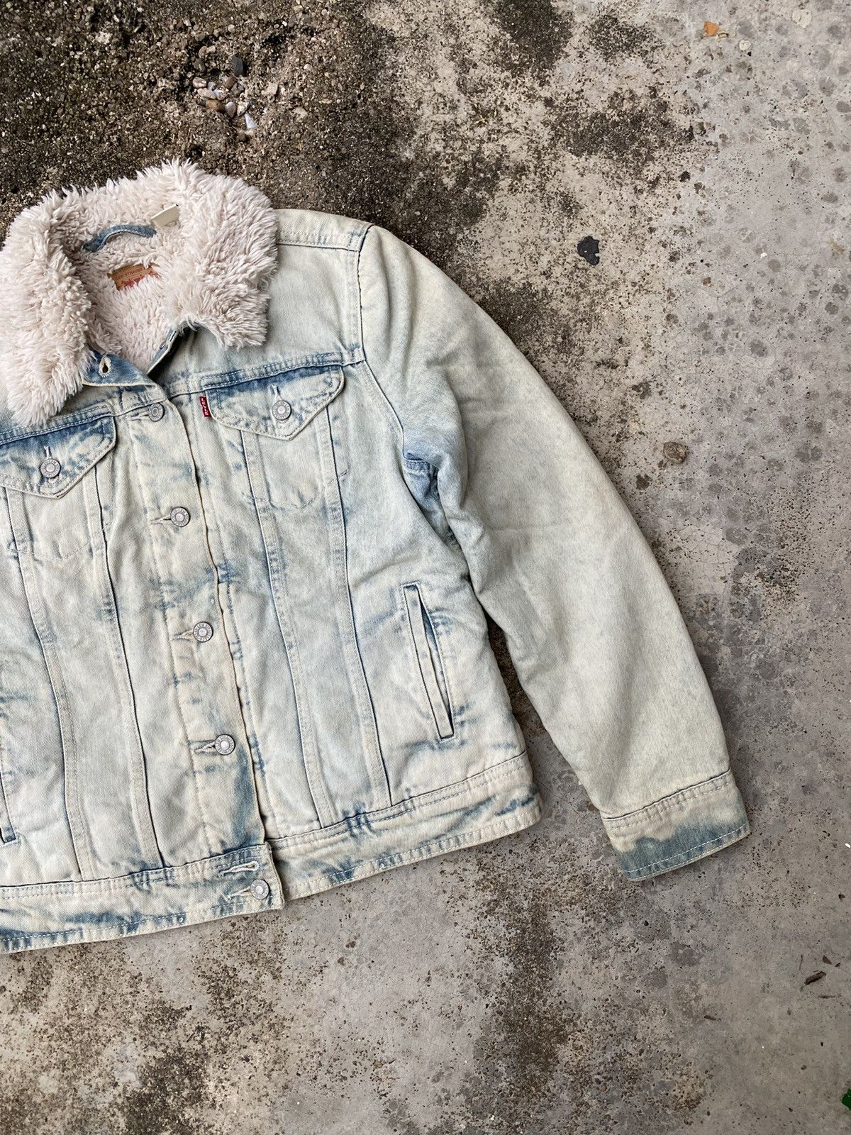 Levi's Vintage Levis Acid Wash Denim Trucker Jacket Size L / US 10 / IT 46 - 2 Thumbnail