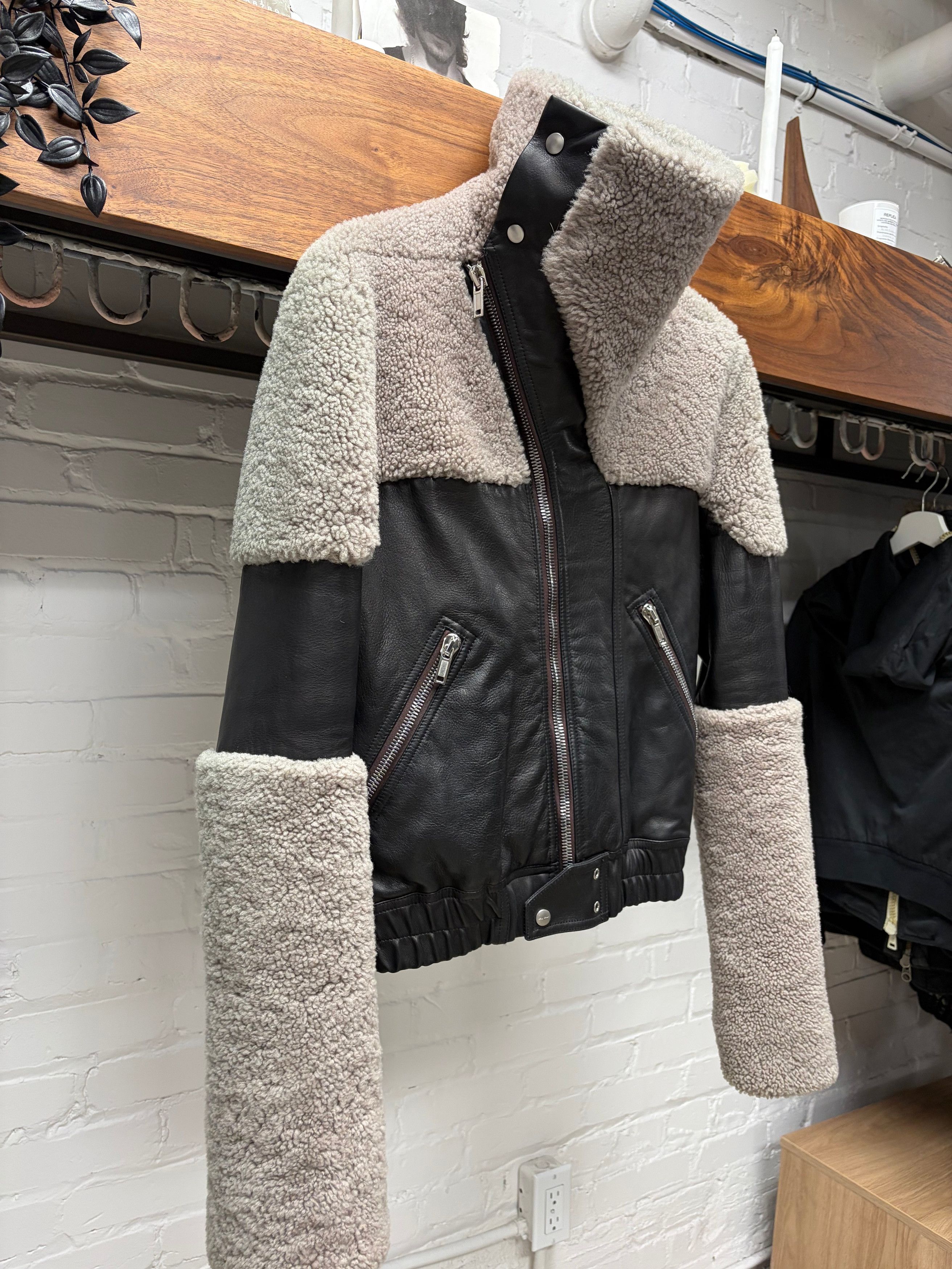 Rick Owens AW2020 Rick Owens ‘Performa’ Shearling/Leather ‘Keith’ Jacket Size US XS / EU 42 / 0 - 2 Thumbnail
