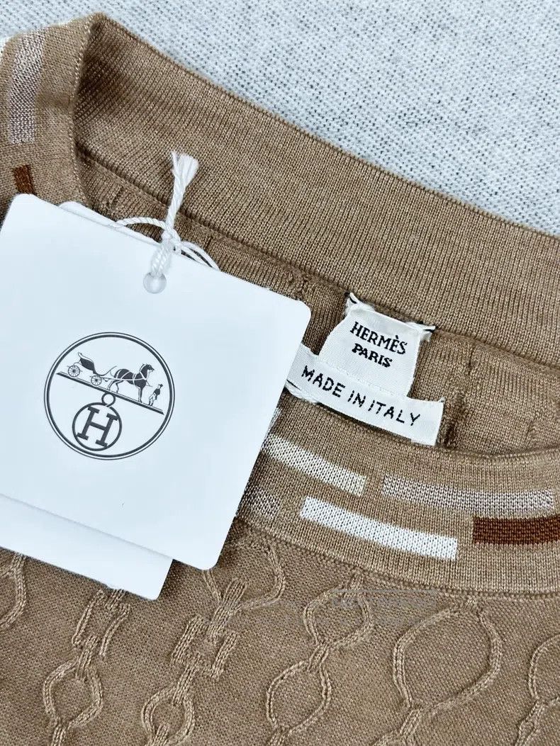 Hermes Hermes Brown Chain Embossed Jacquard Texture Long Sleeve T Size XS / US 0-2 / IT 36-38 - 7 Thumbnail