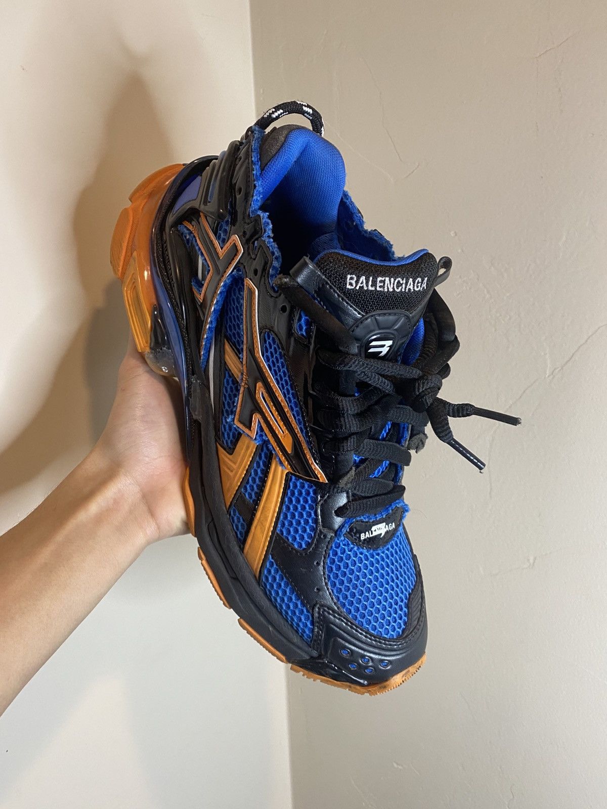 Balenciaga Balenciaga Runner ( size 43 EU | 10.5-11 US ) Size US 10 / EU 43 - 2 Thumbnail