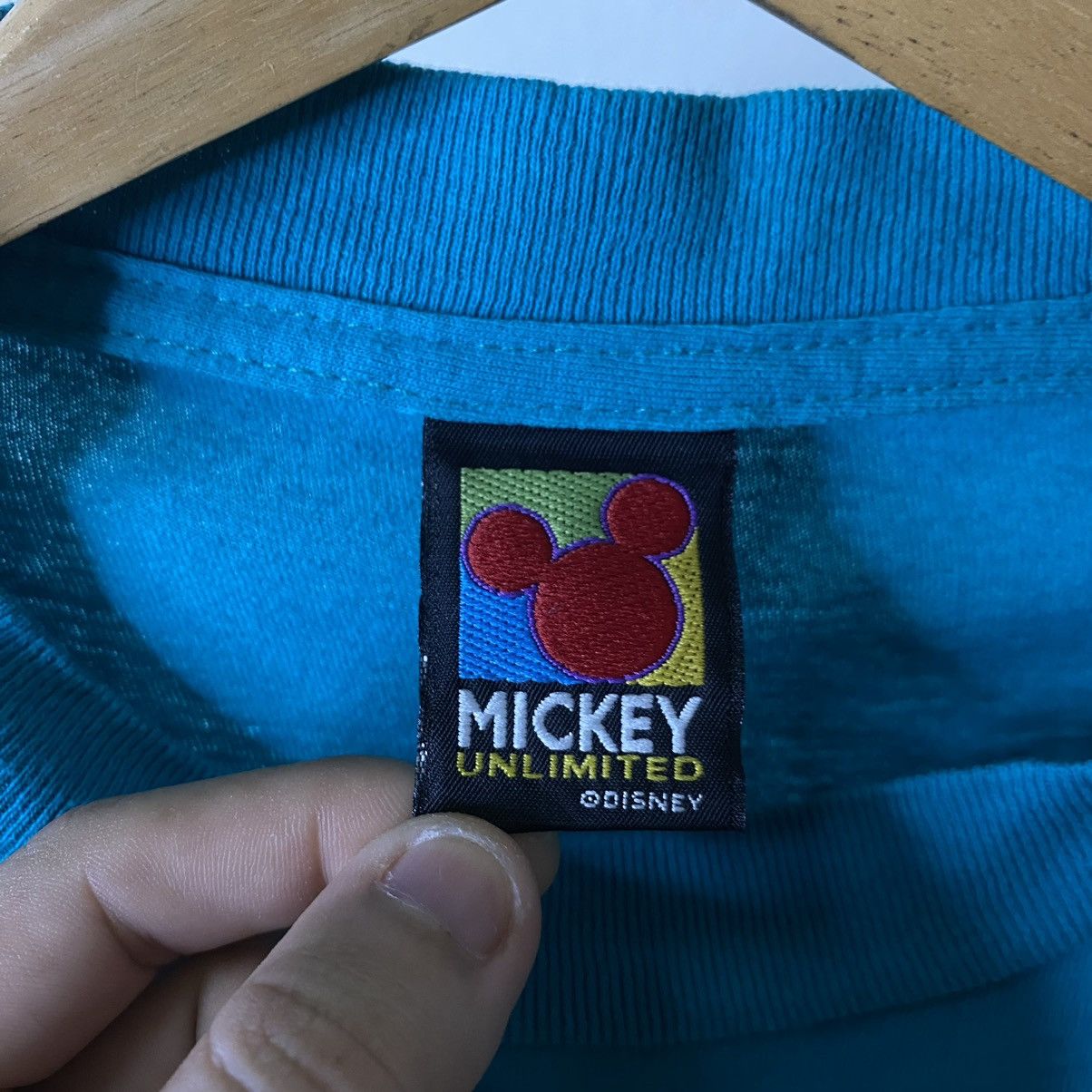 Disney × Mickey Mouse × Vintage Vintage 1990s Disney Mickey Mouse Hawaii Cropped Tee Size US L / EU 52-54 / 3 - 3 Thumbnail
