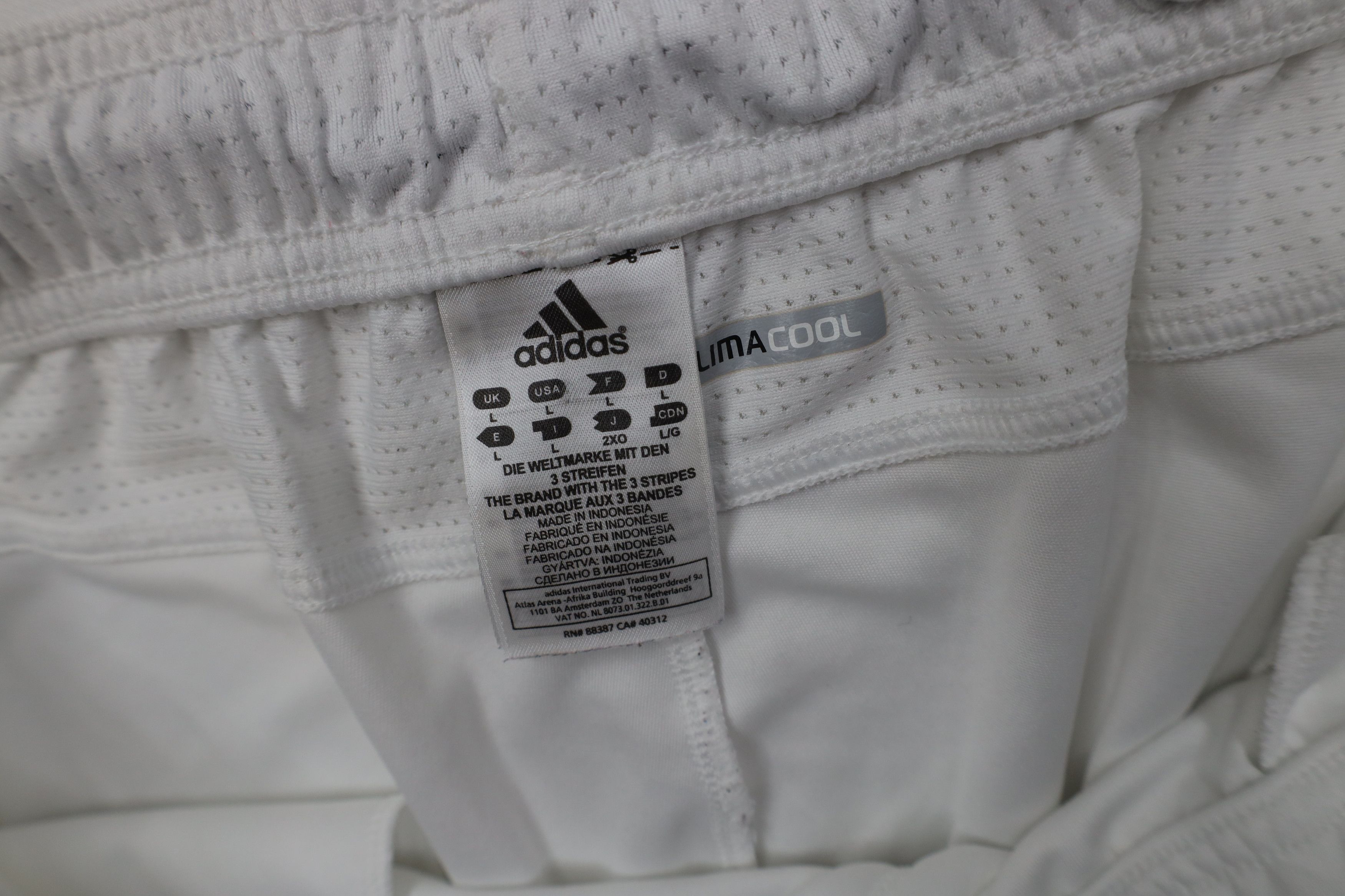 Adidas Vintage Y2K Adidas Jogging Tennis Shorts White Polyester Size US 34 / EU 50 - 10 Thumbnail