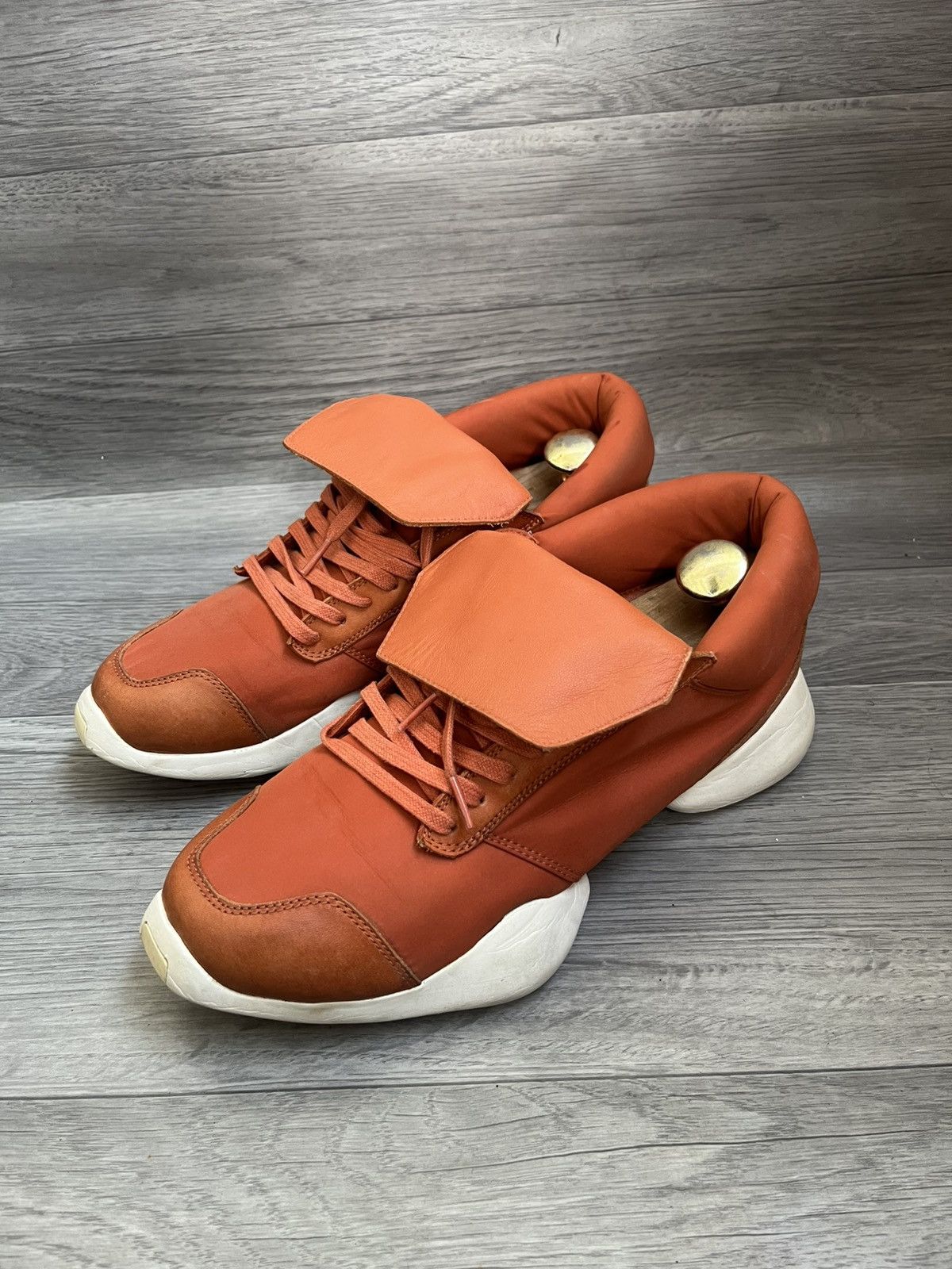 Rick Owens RICK OWENS LEATHER MILK GETH RUNNERS Sz 43 | Grailed