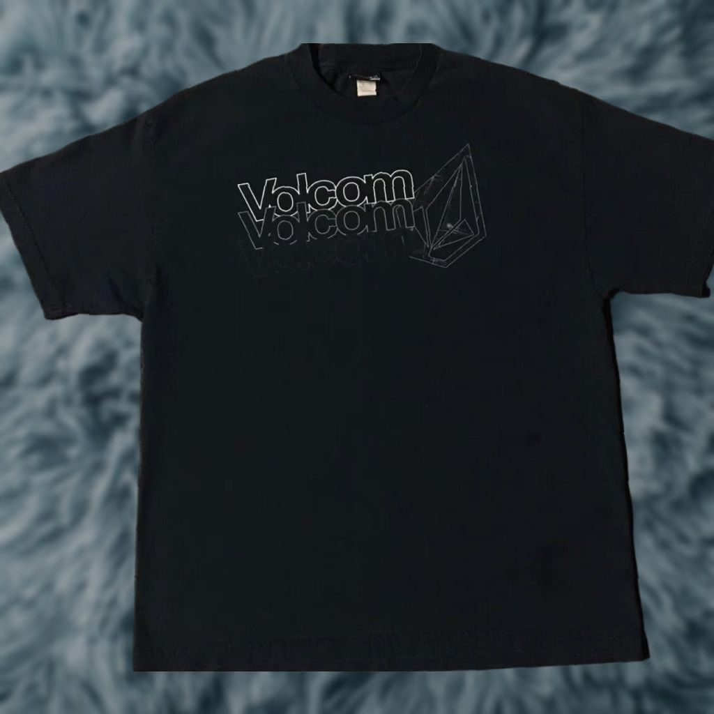 Quiksilver VINTAGE Volcom T-Shirt XL Surf Grunge 90s Beach Ocean Distressed Blue Mens Gotcha California USA Y2K Graphic Tee Size US XL / EU 56 / 4 - 1 Thumbnail