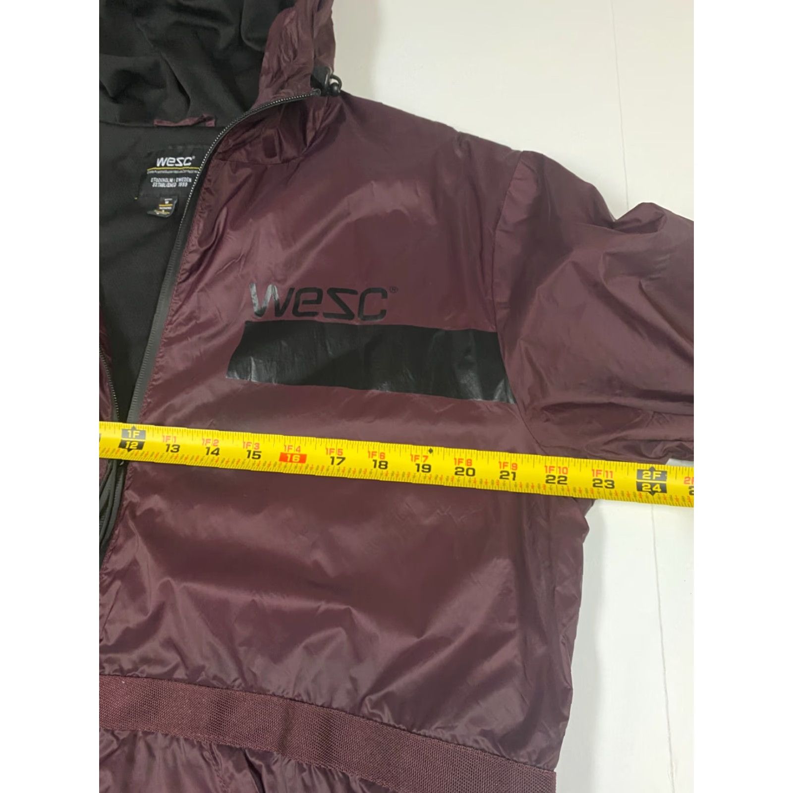 WeSC WESC Jacket Mens M Purple Camouflage Full Zip Windbreaker Lightweight Casual Army Basketball Style Red Logo Polyester Windbreaker Mid-Length 90s? Size US M / EU 48-50 / 2 - 5 Thumbnail