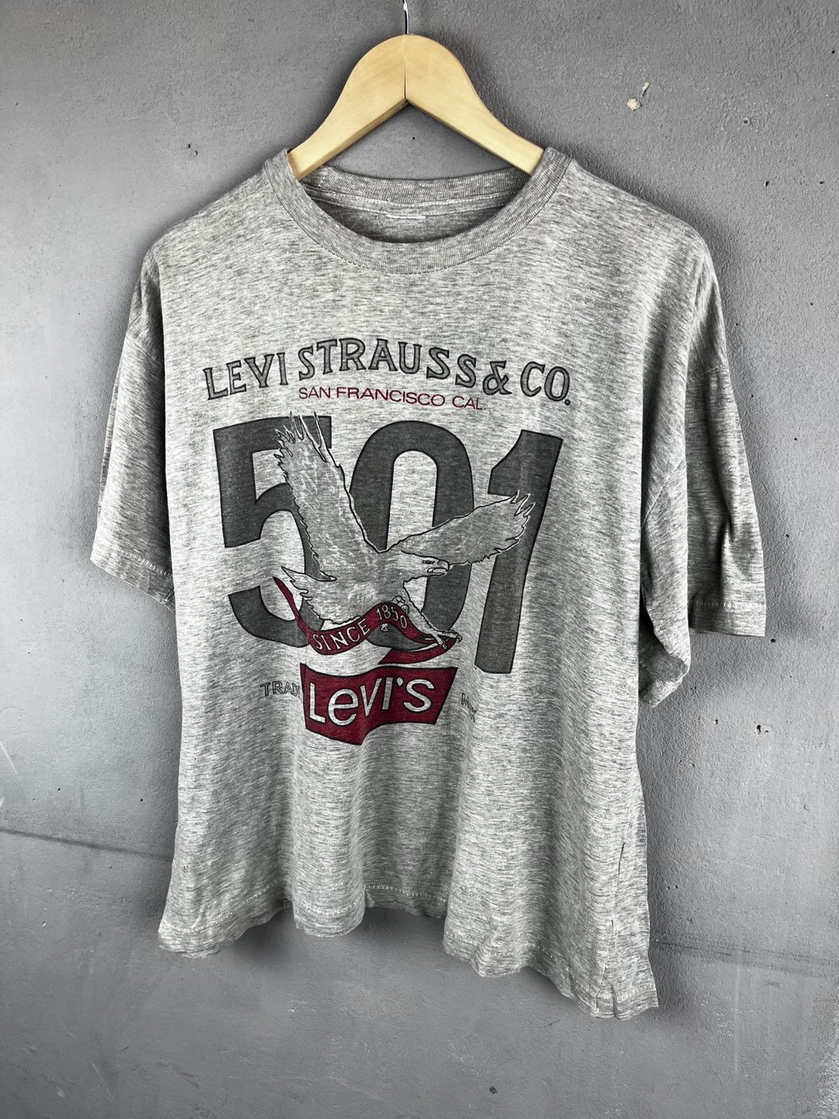 Levi's Levis t shirt vintage 80s big logo Size US M / EU 48-50 / 2 - 1 Thumbnail