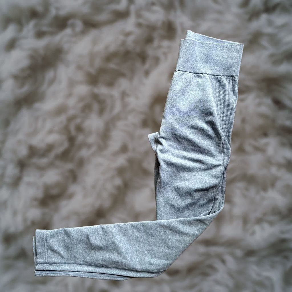 Gymshark Gymshark Leggings Womens XXS Mid Rise Stretch Slim Grey No Pockets 90s Size 24" / US 00 / IT 34 - 1 Thumbnail