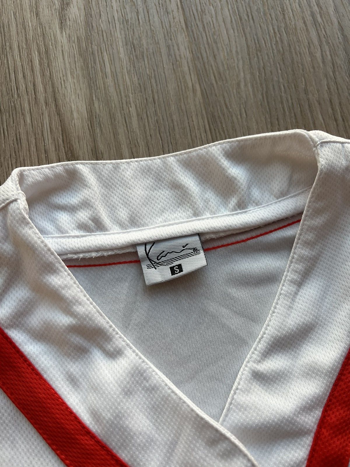 Karl Kani Karl Kani White Button Up Jersey Shirt Size US S / EU 44-46 / 1 - 3 Thumbnail