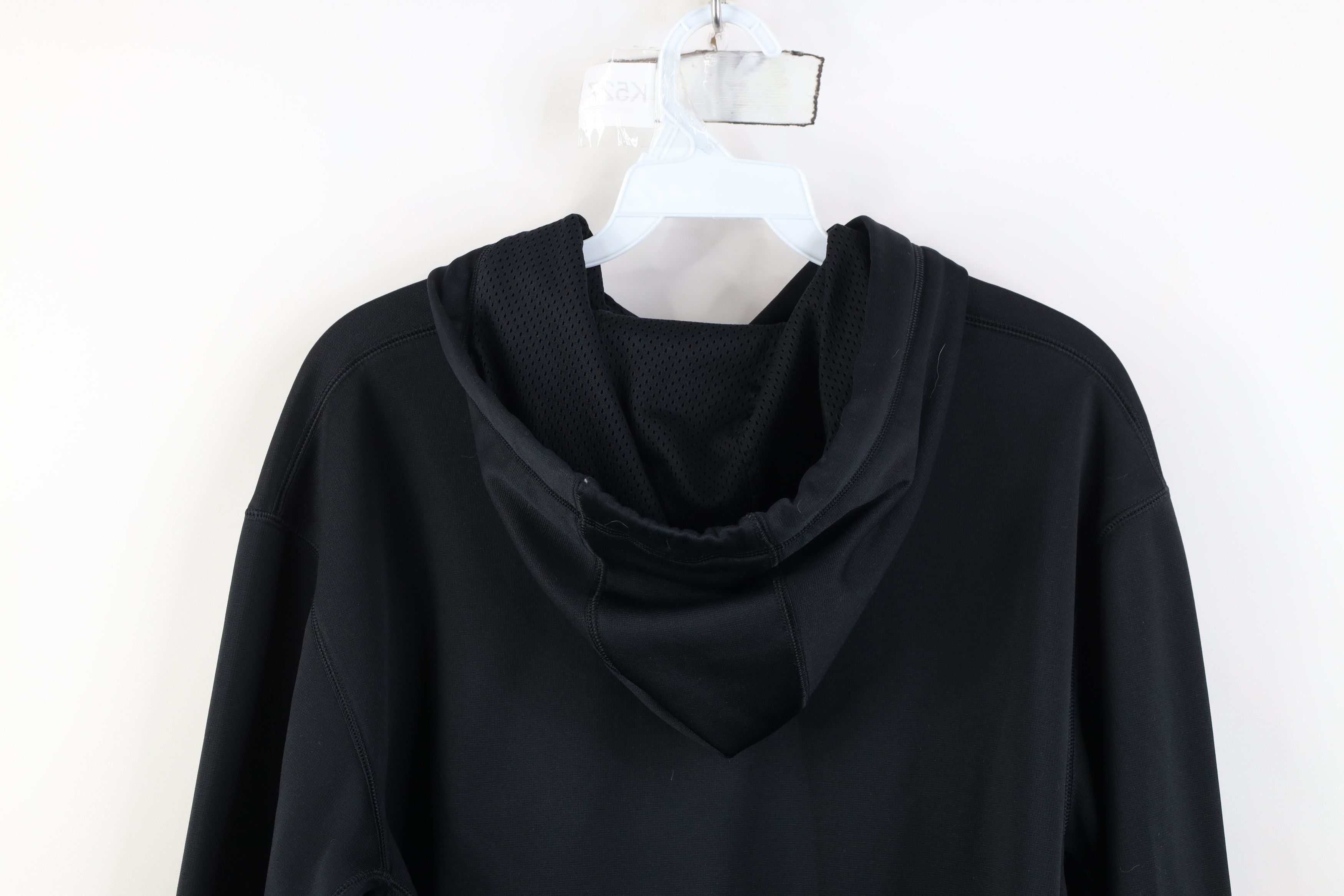 Nike Vintage Nike Livestrong Lance Armstrong Hoodie Black Size US M / EU 48-50 / 2 - 14 Thumbnail