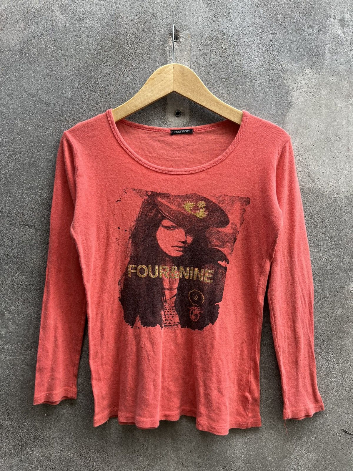 Le Grande Bleu (L.G.B.) Vintage Y2K FOURNINE Graphic Long Sleeve Tee Size US S / EU 44-46 / 1 - 1 Thumbnail