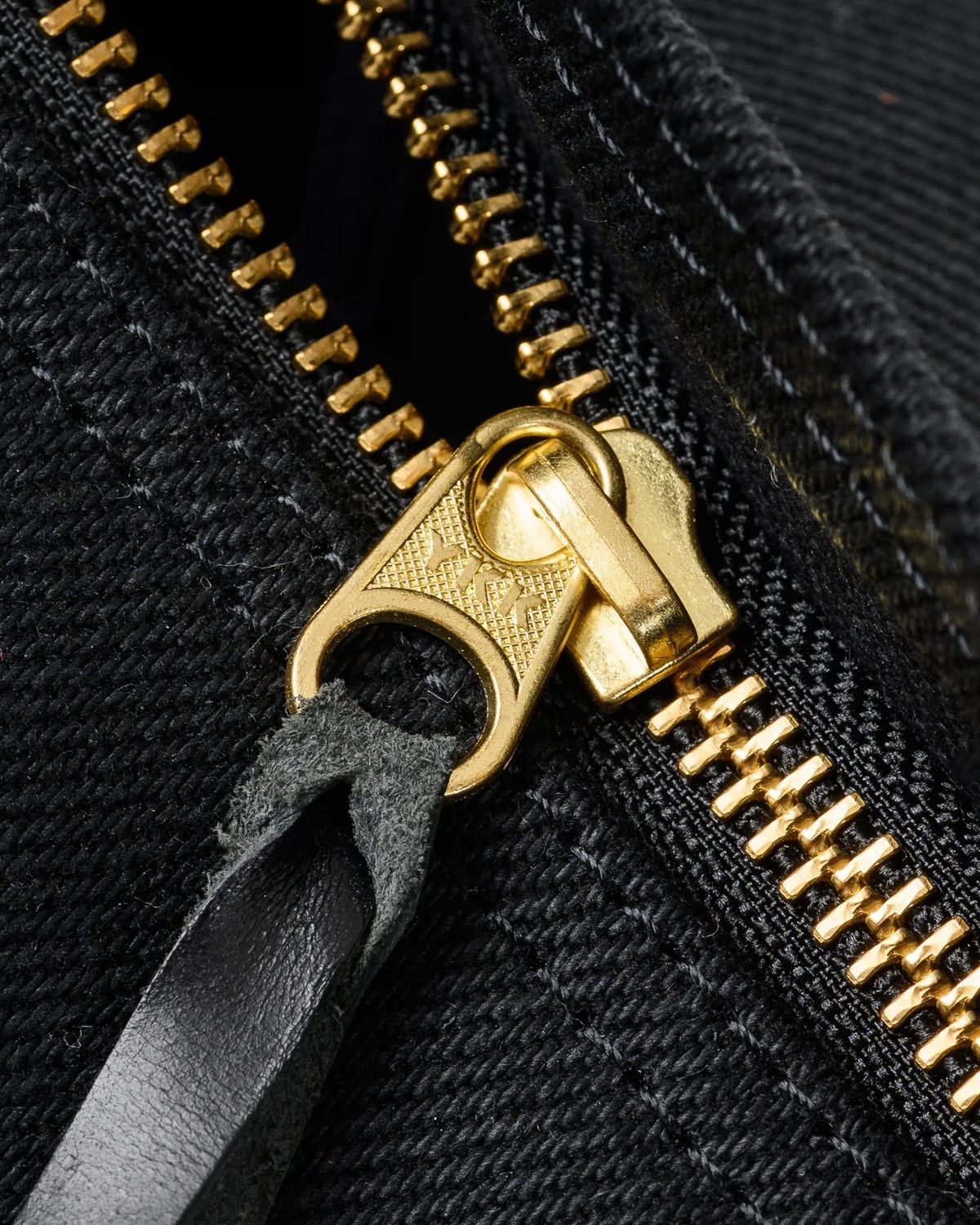 Iron Heart IRON HEART IHE-24-BLK DENIM/LEATHER COMPACT GYM DUFFLE BAG Size ONE SIZE - 7 Thumbnail