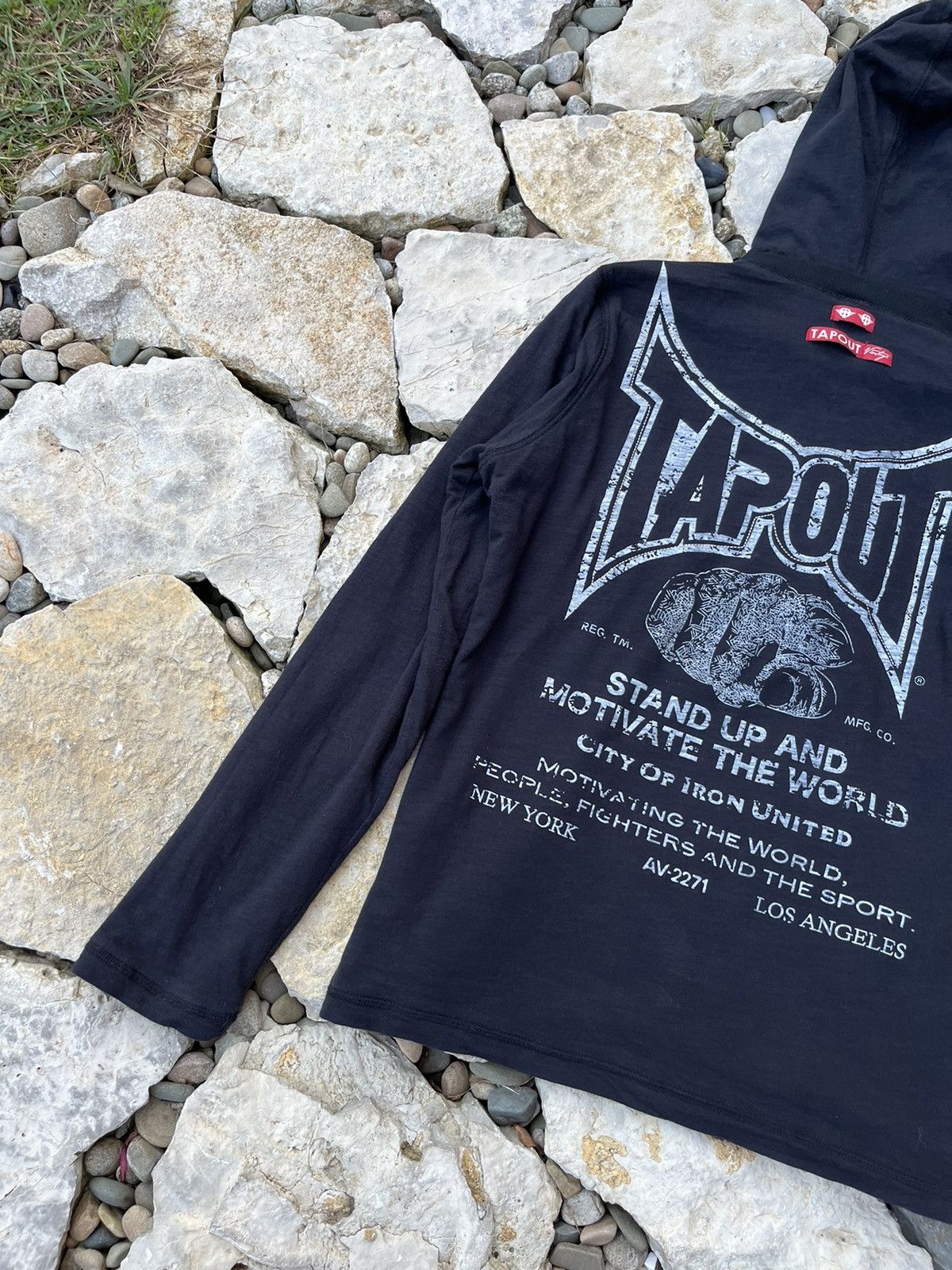 Affliction × Tapout Vintage Tapout y2k long sleeve zip hoodie waffle slim logo Size US M / EU 48-50 / 2 - 19 Thumbnail