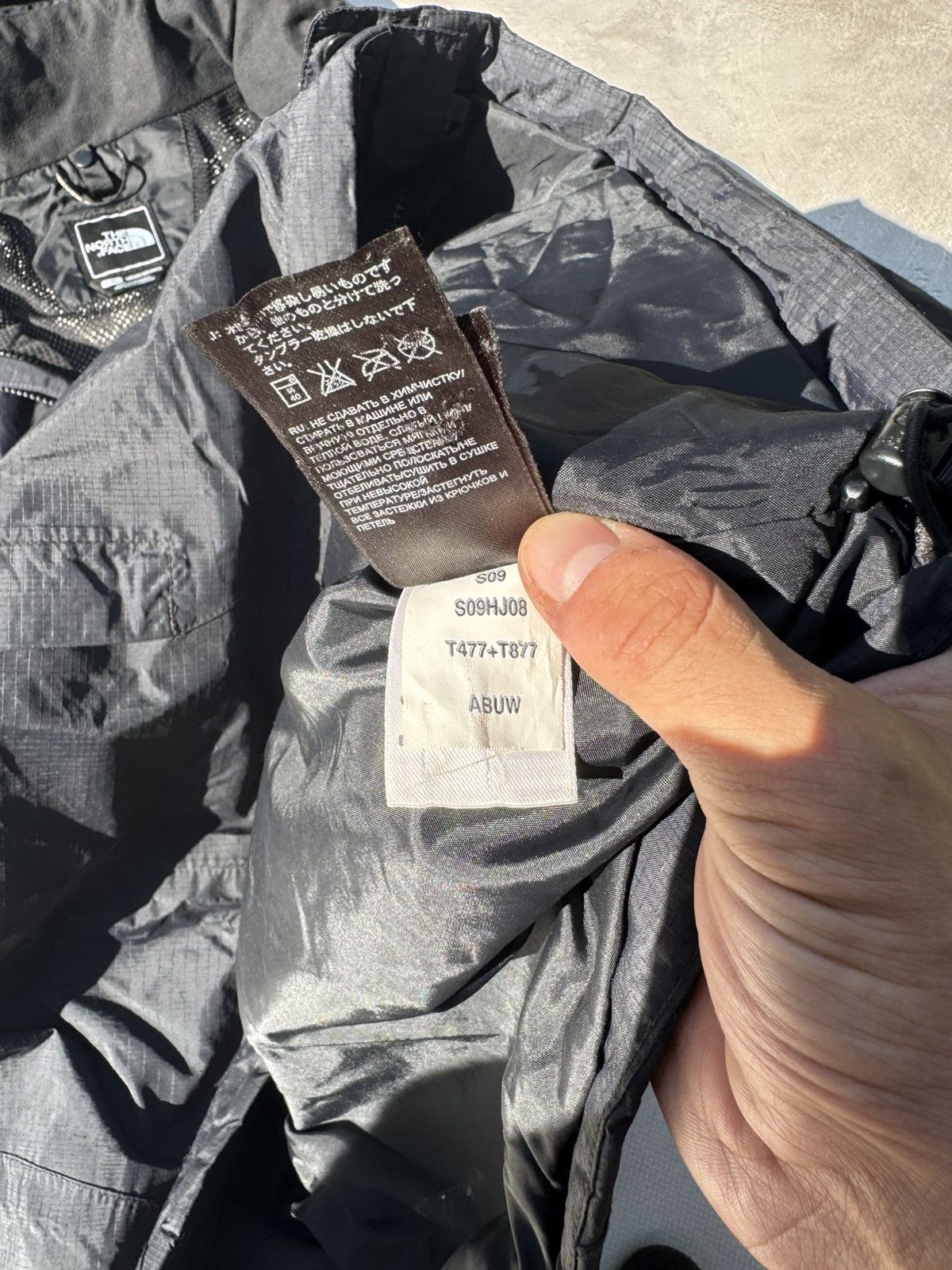 The North Face Vintage The North Face Hyvent Jacket Size US L / EU 52-54 / 3 - 18 Thumbnail