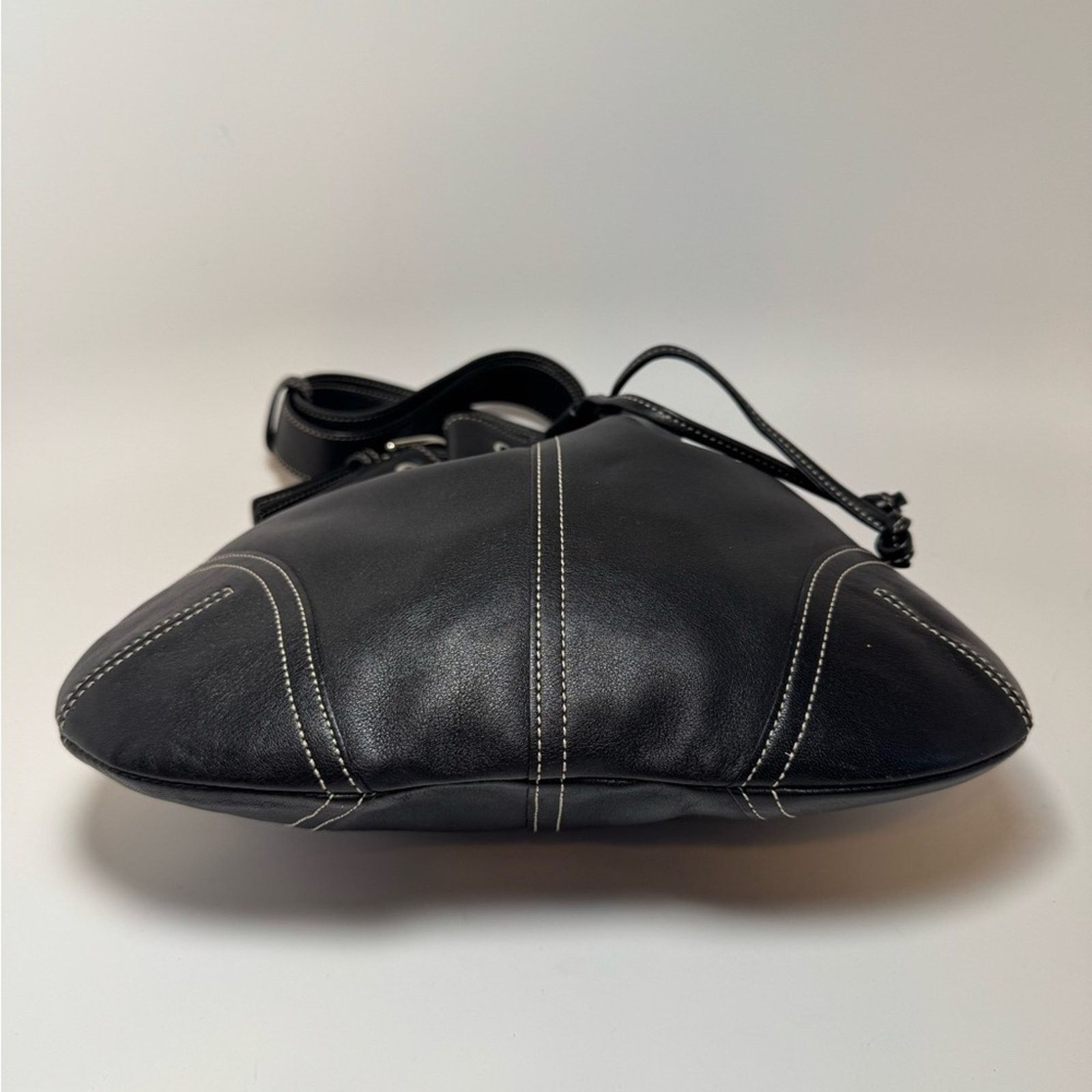 Coach Vintage Coach Black Leather Drawstring Crossbody #4288 EUC Size ONE SIZE - 8 Thumbnail