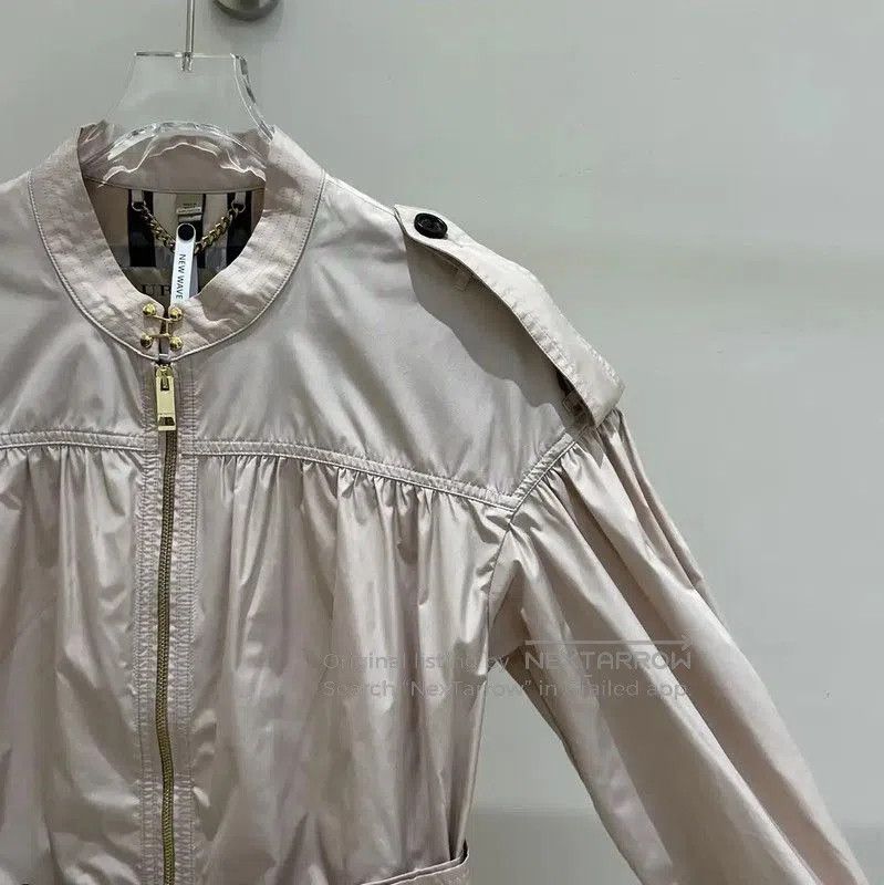 Burberry Burberry Pink Polyester Women's Trench Coat. Size M / US 6-8 / IT 42-44 - 3 Thumbnail