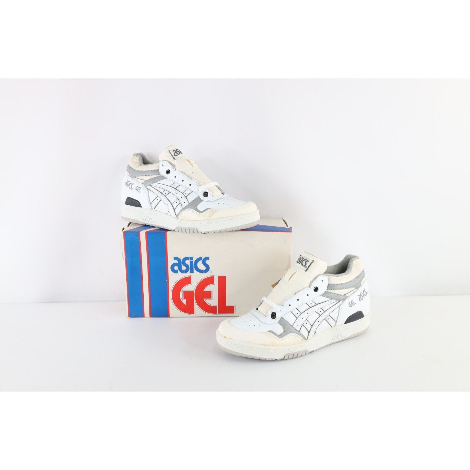 NOS Vintage 90s Asics Spell Out Echelon Sneakers Shoes