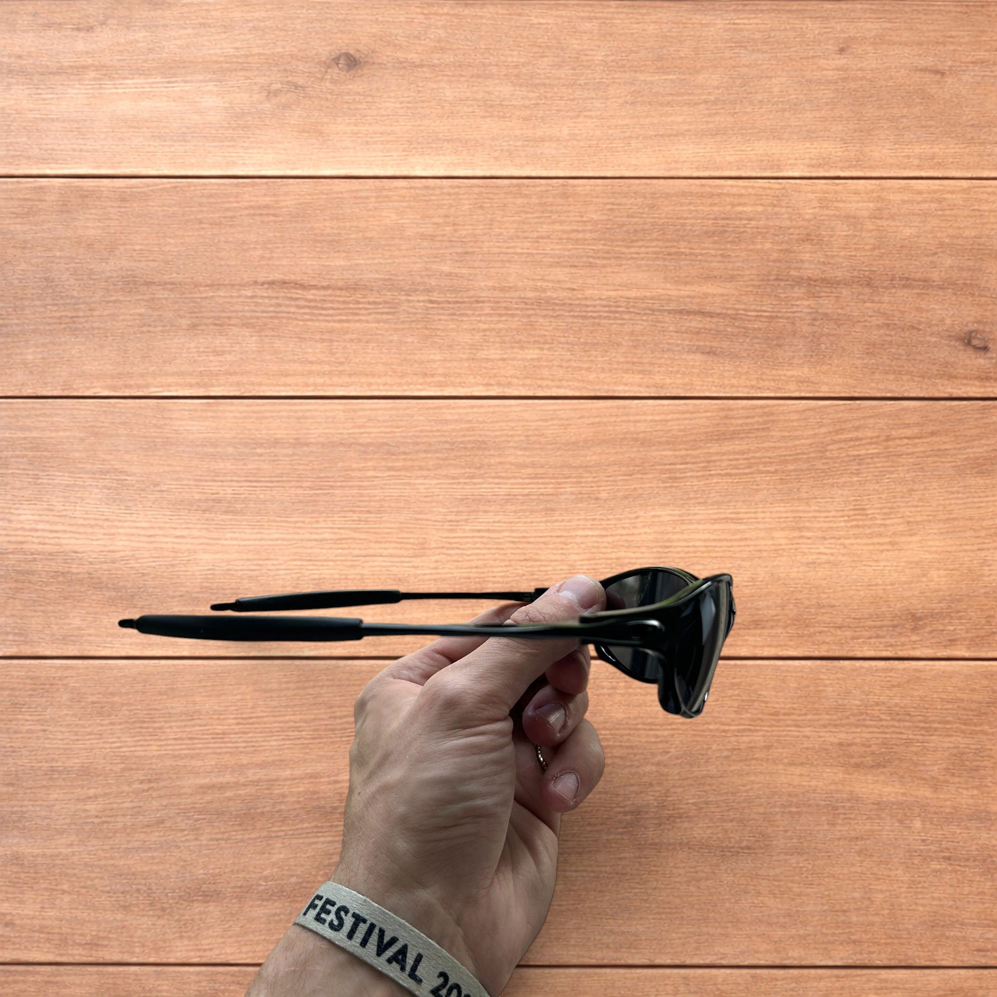 Japanese Brand Insane metal frame sunglasses in black with black lens. Size ONE SIZE - 4 Thumbnail