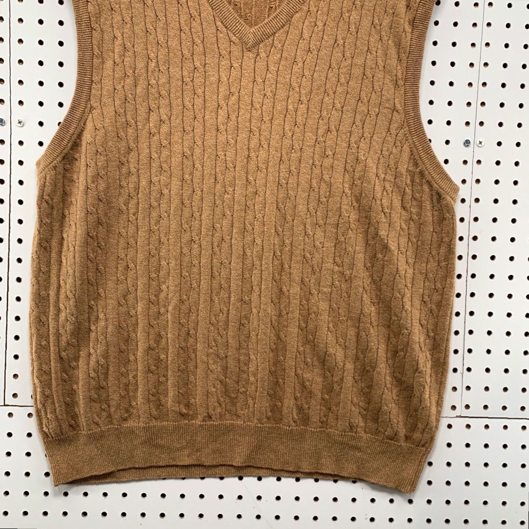 Lyle & Scott VINTAGE Lyle & Scott Scotland Knit Sweater Vest Mens XL Brown Cable Knit 22x29 Size US XL / EU 56 / 4 - 6 Thumbnail