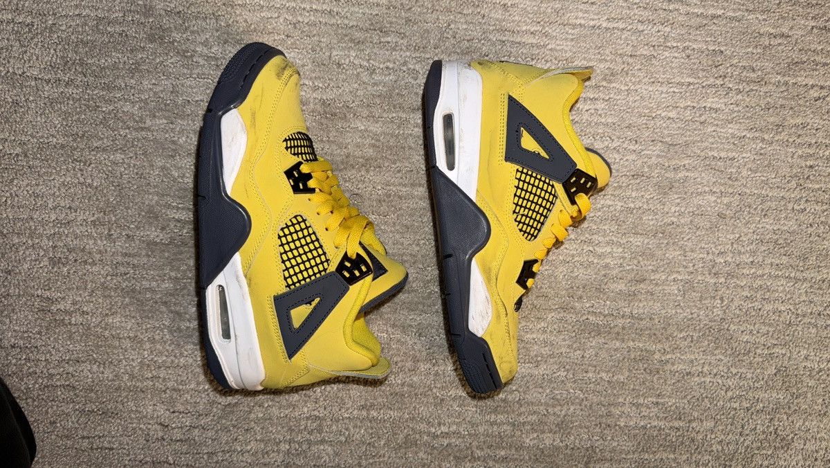 Nike Jordan 4 Thunder Size US 6 / IT 36 - 1 Thumbnail