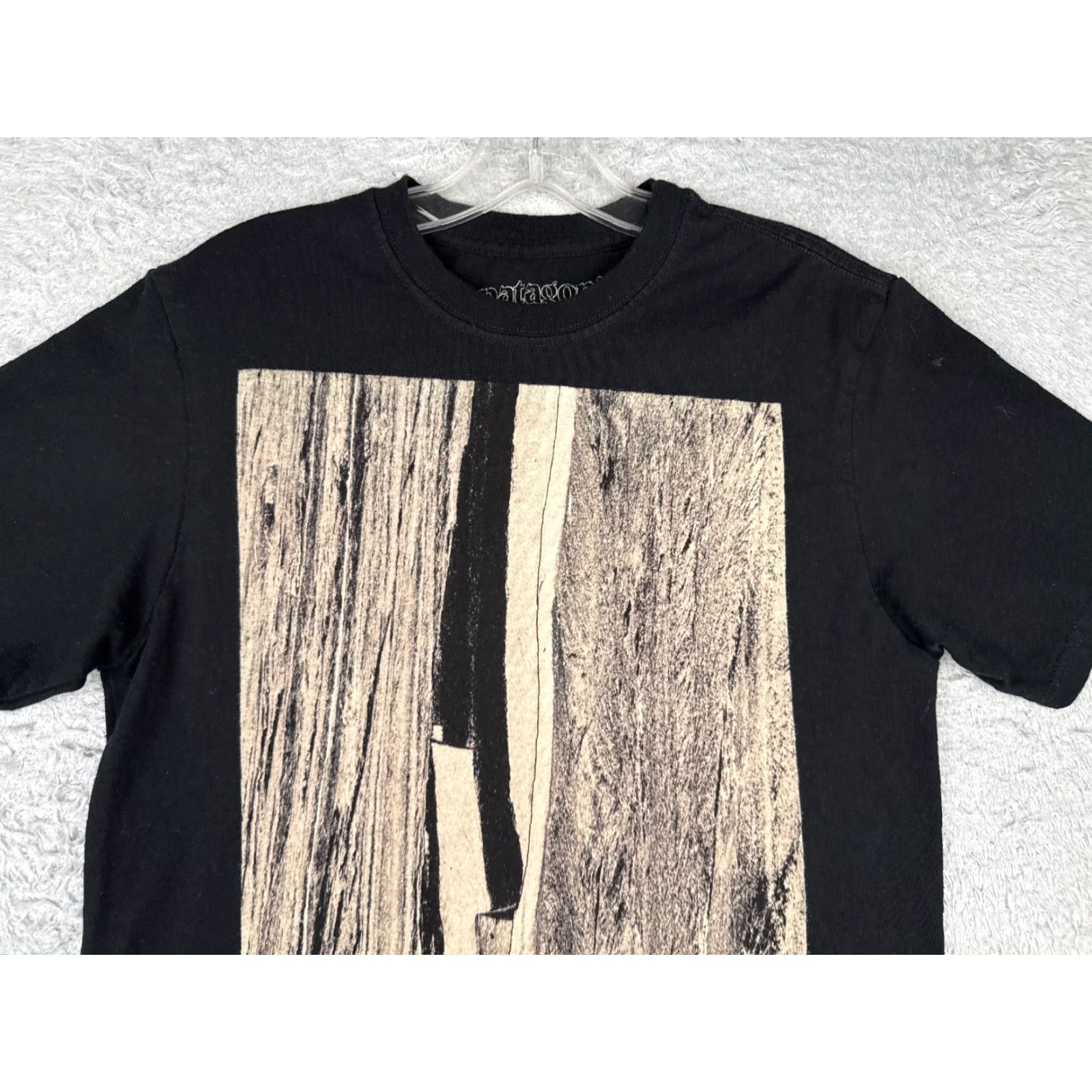 Patagonia Patagonia Shirt Men Small Black Short Sleeve Cotton Crew Rock Climber Mountain Size US S / EU 44-46 / 1 - 4 Thumbnail