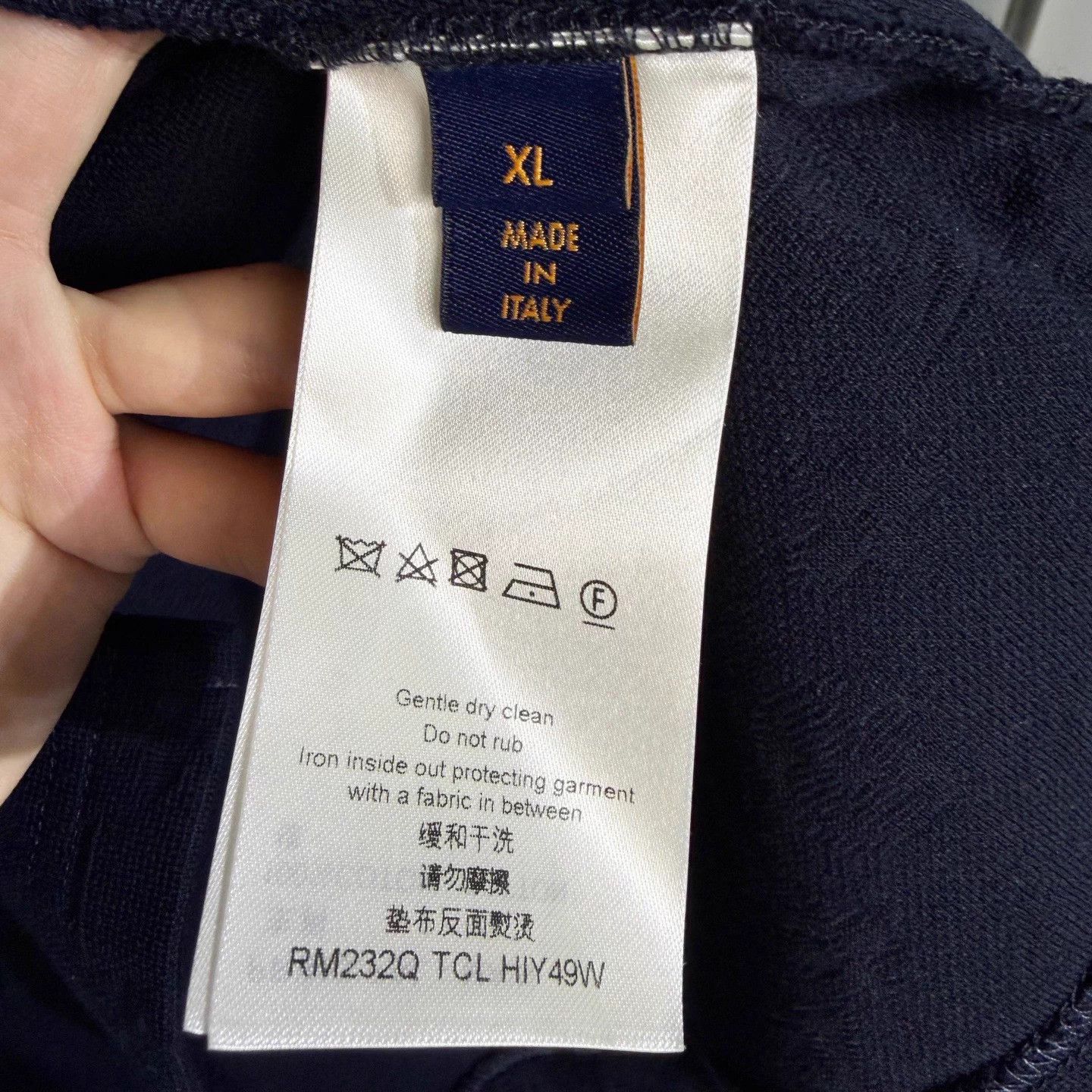 Louis Vuitton LV Navy 3D Pocket Monogram T-shirt XL Size US XL / EU 56 / 4 - 4 Thumbnail
