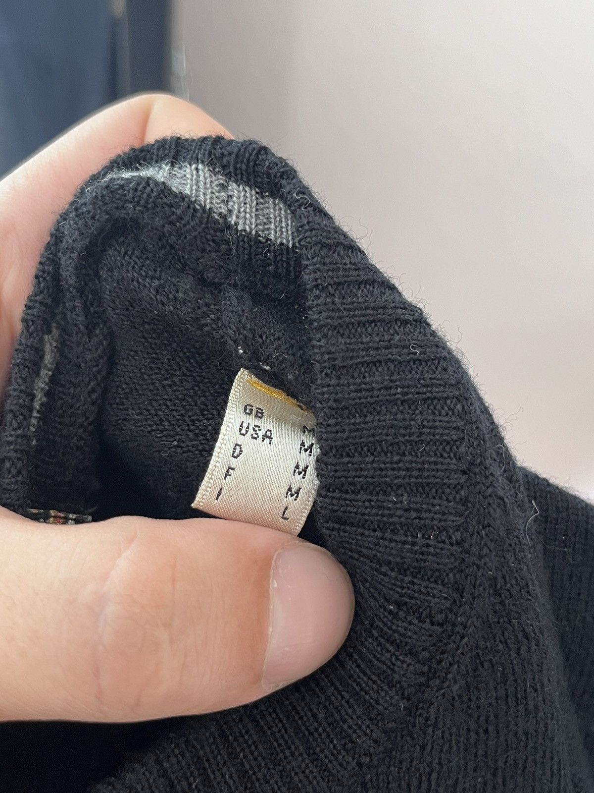 Burberry Vintage Thomas Burberry Wool Sweater Black Size US M / EU 48-50 / 2 - 9 Thumbnail