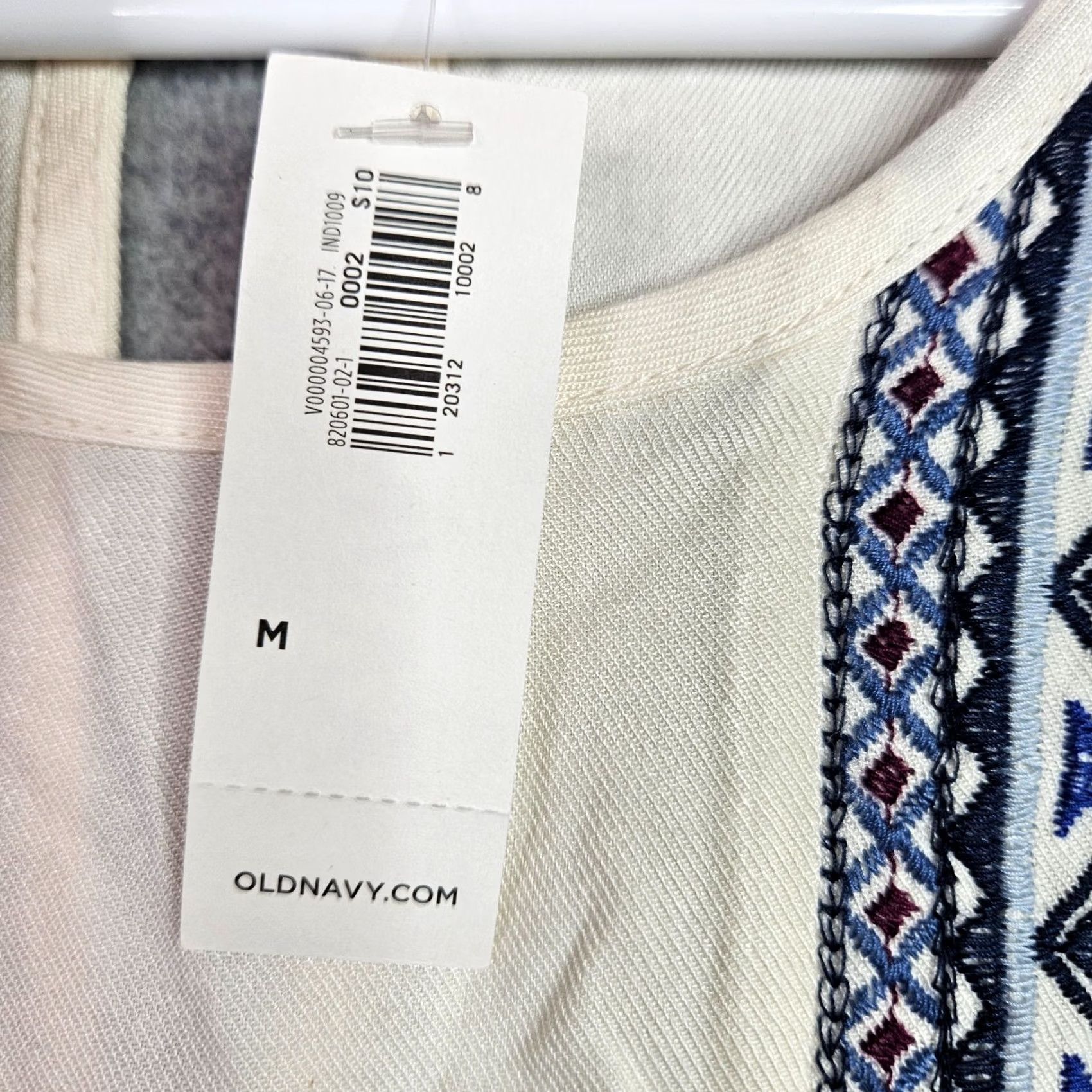 Old Navy Old Navy Women Dress Sleeveless Boho A-Line Multicolor Embroidered Lightweight Above Knee M New Size M / US 6-8 / IT 42-44 - 3 Thumbnail