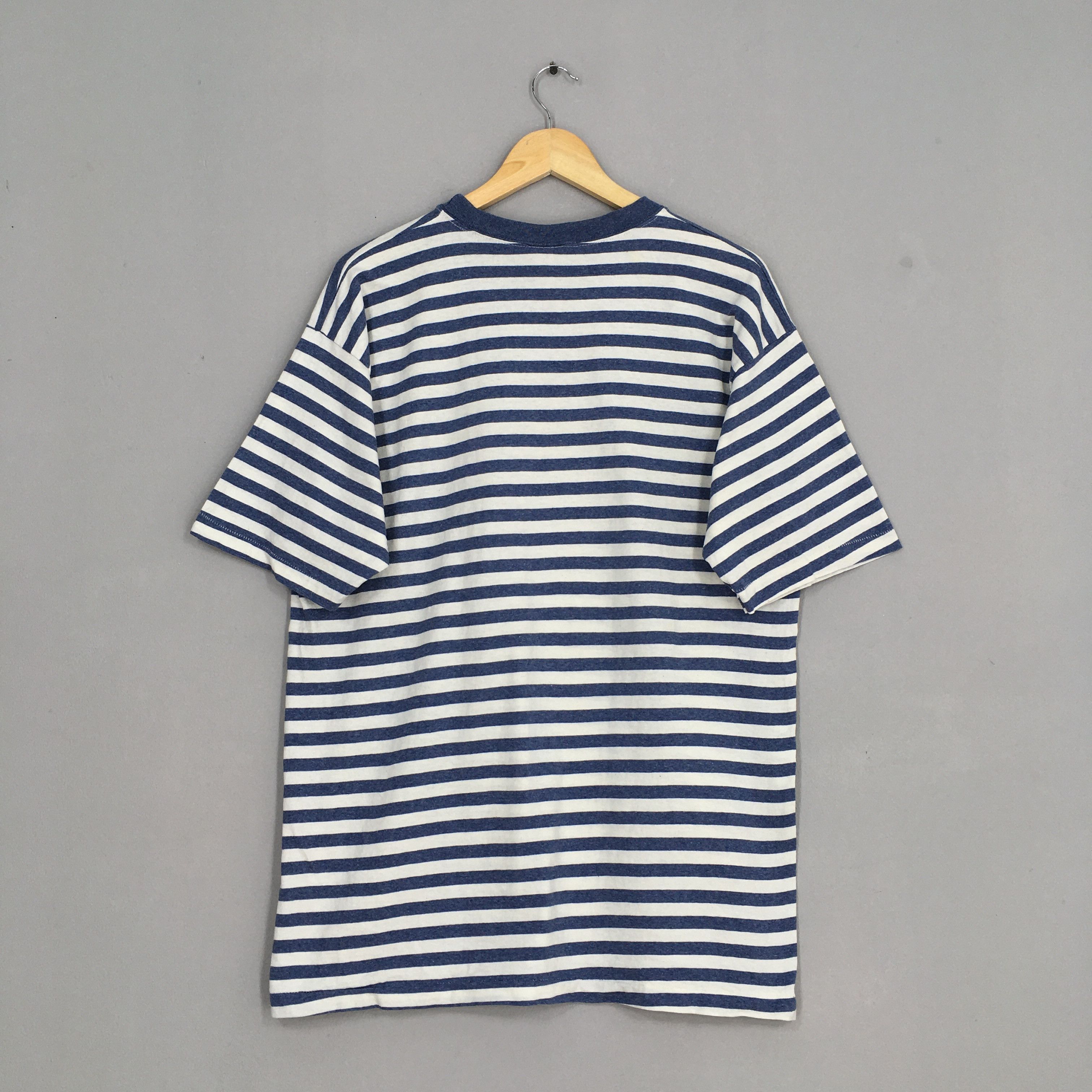 Other Vintage 90's Stripes Paradise Waikiki Hawaii Tshirt Medium Size US M / EU 48-50 / 2 - 4 Thumbnail
