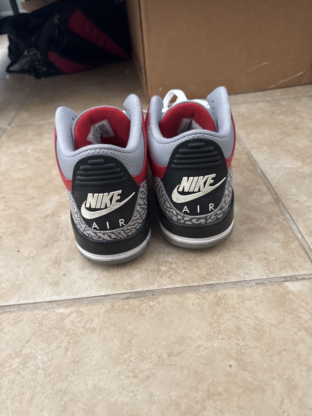 Jordan Brand × Nike Jordan 3 red cement Size US 11 / EU 44 - 6 Thumbnail