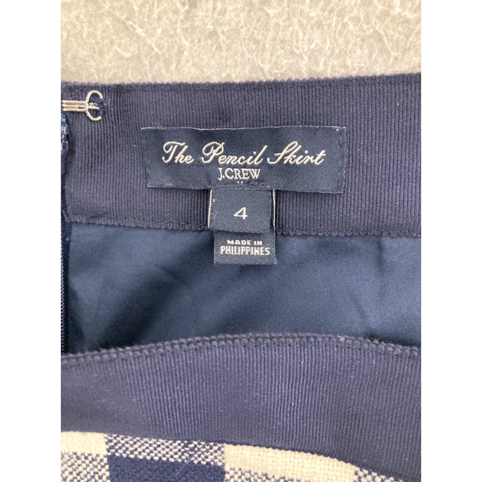 J.Crew J.CREW Pencil Skirt Womens 4 Navy White Check Cotton Linen Twill Knee Length Multicolor Modern Gingham Plaid Office Business Womens 4 Size 27" / US 4 / IT 40 - 6 Thumbnail