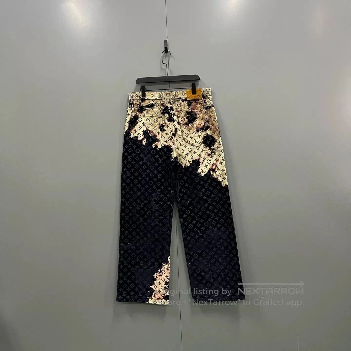 Louis Vuitton Louis Vuitton Faded Fire Cloud Denim Pants. Size US 34 / EU 50 - 2 Thumbnail