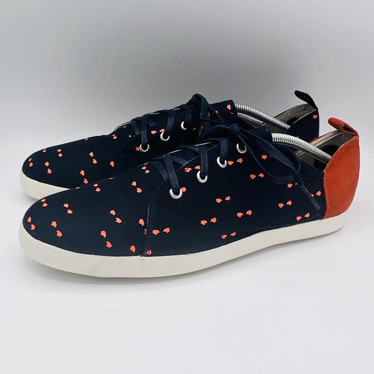 Canvas × Handmade Artisan BOHO Low Top Canvas Sneakers - Hand Made / Painted Size US 12.5 / EU 45-46 - 2 Thumbnail