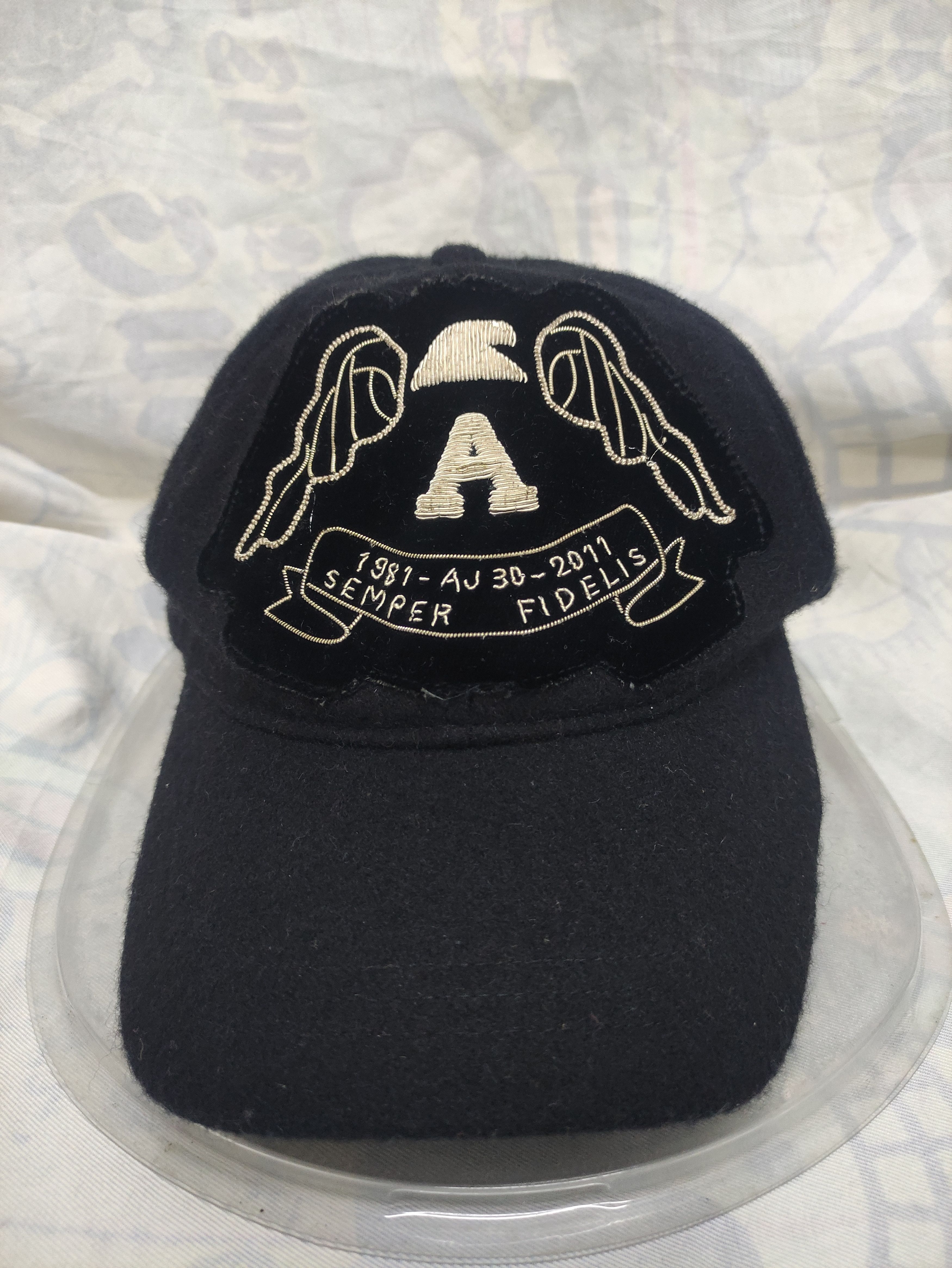 Armani ARMANI JEANS 30TH ANNIVERSARY SEMPER FIDELIS WOOL CAP Size ONE SIZE - 9 Thumbnail