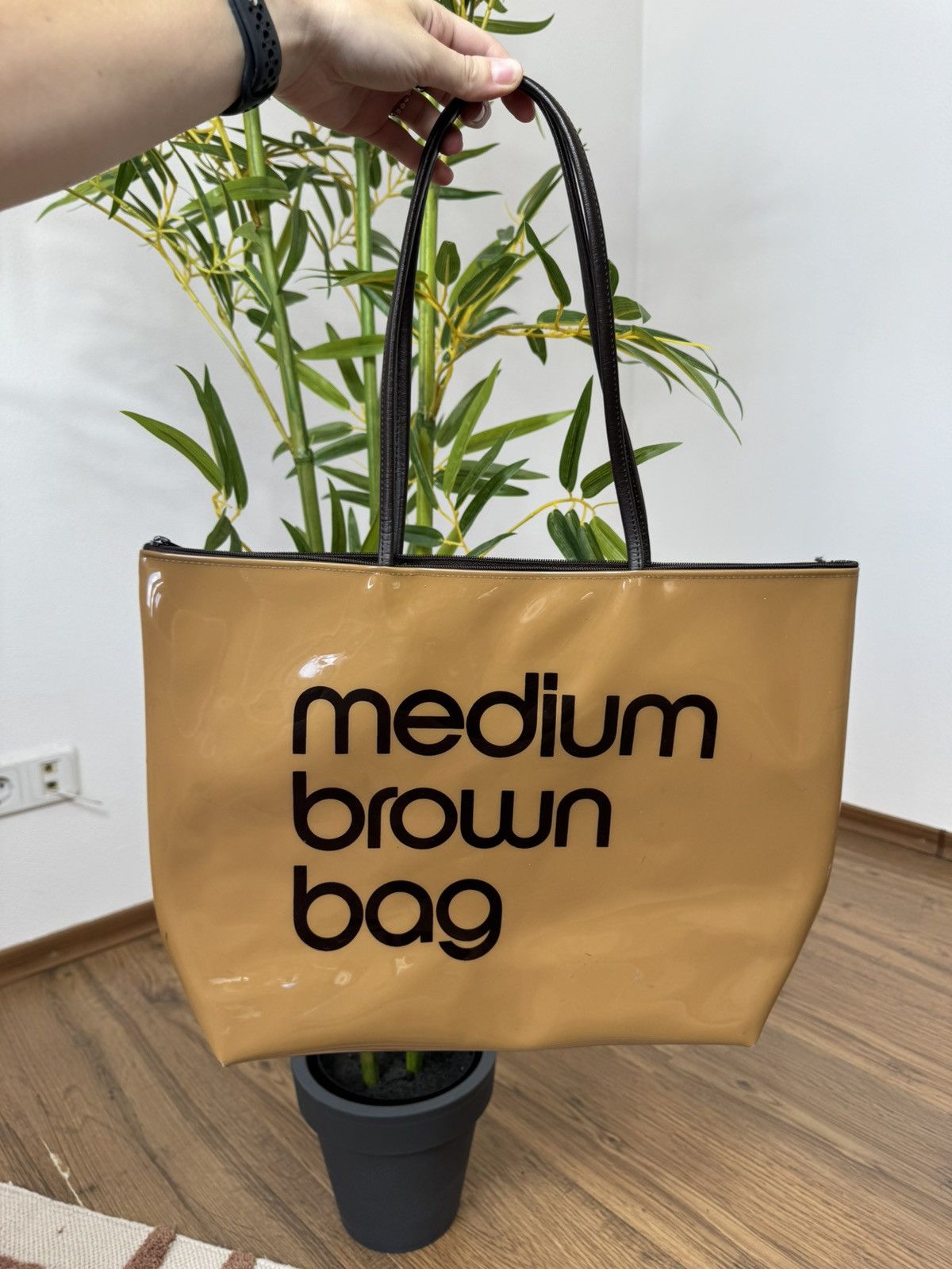 Bloomingdale's BLOOMINGDALE’S “MEDIUM BROWN BAG” Size ONE SIZE - 1 Thumbnail