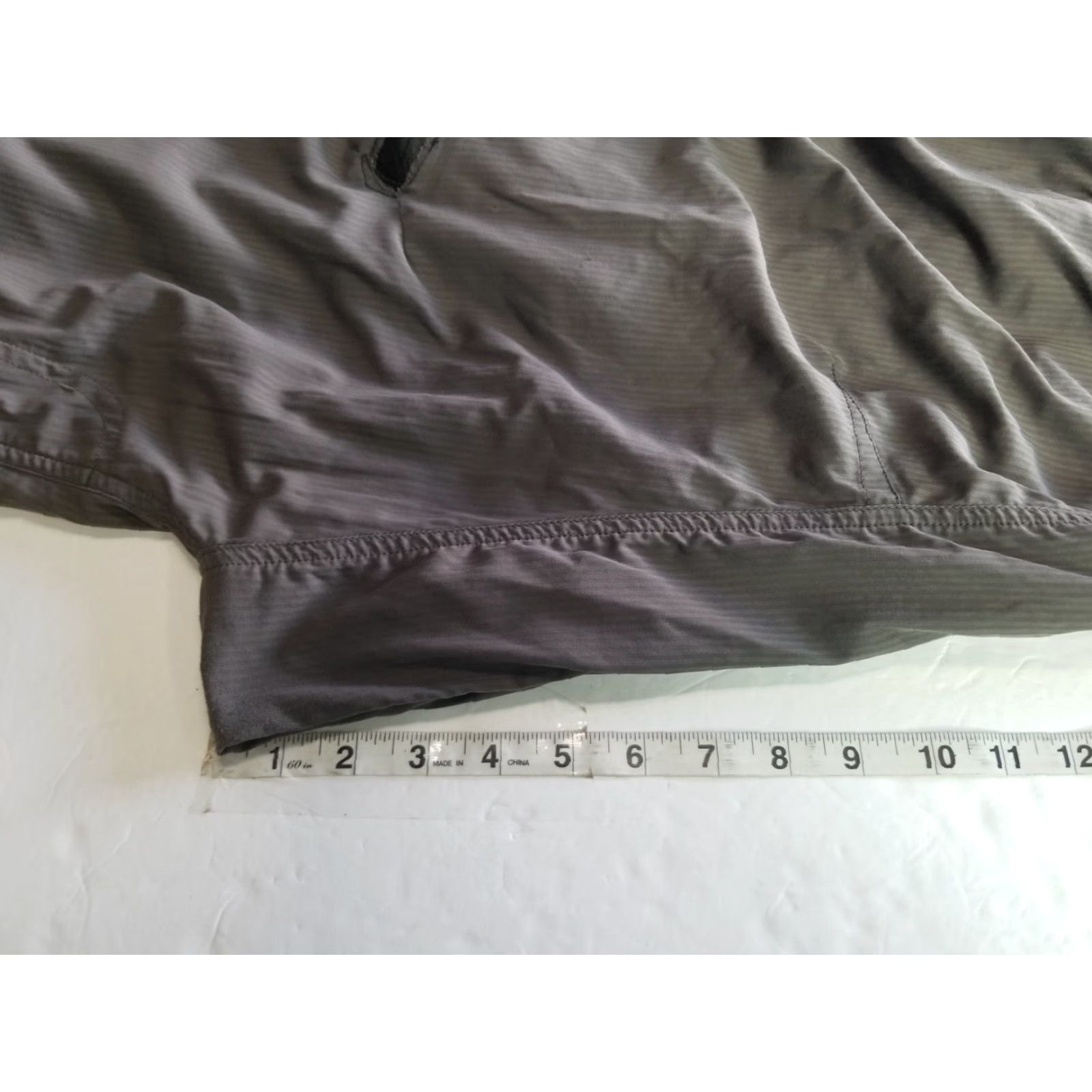 Lululemon Lululemon Men Pants Size 38 Gray See Measurements No tag Cargo Zipper Track Pants Mens Size US 38 / EU 54 - 4 Thumbnail
