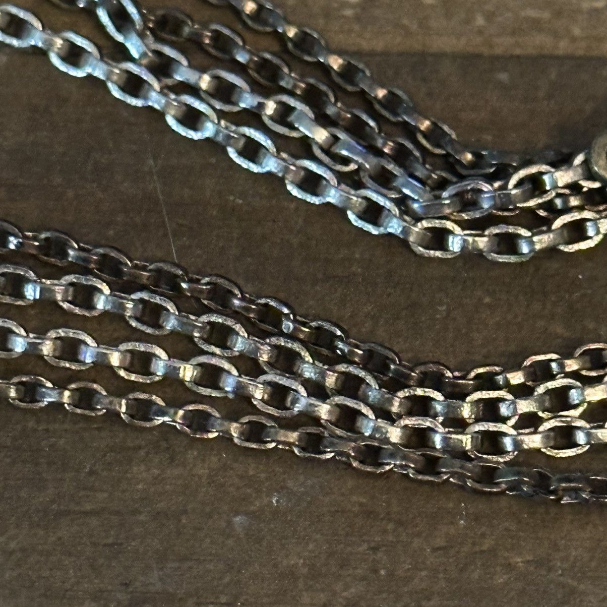 American Eagle Outfitters AEO long doubled layered leaf pendant necklace Size ONE SIZE - 7 Thumbnail