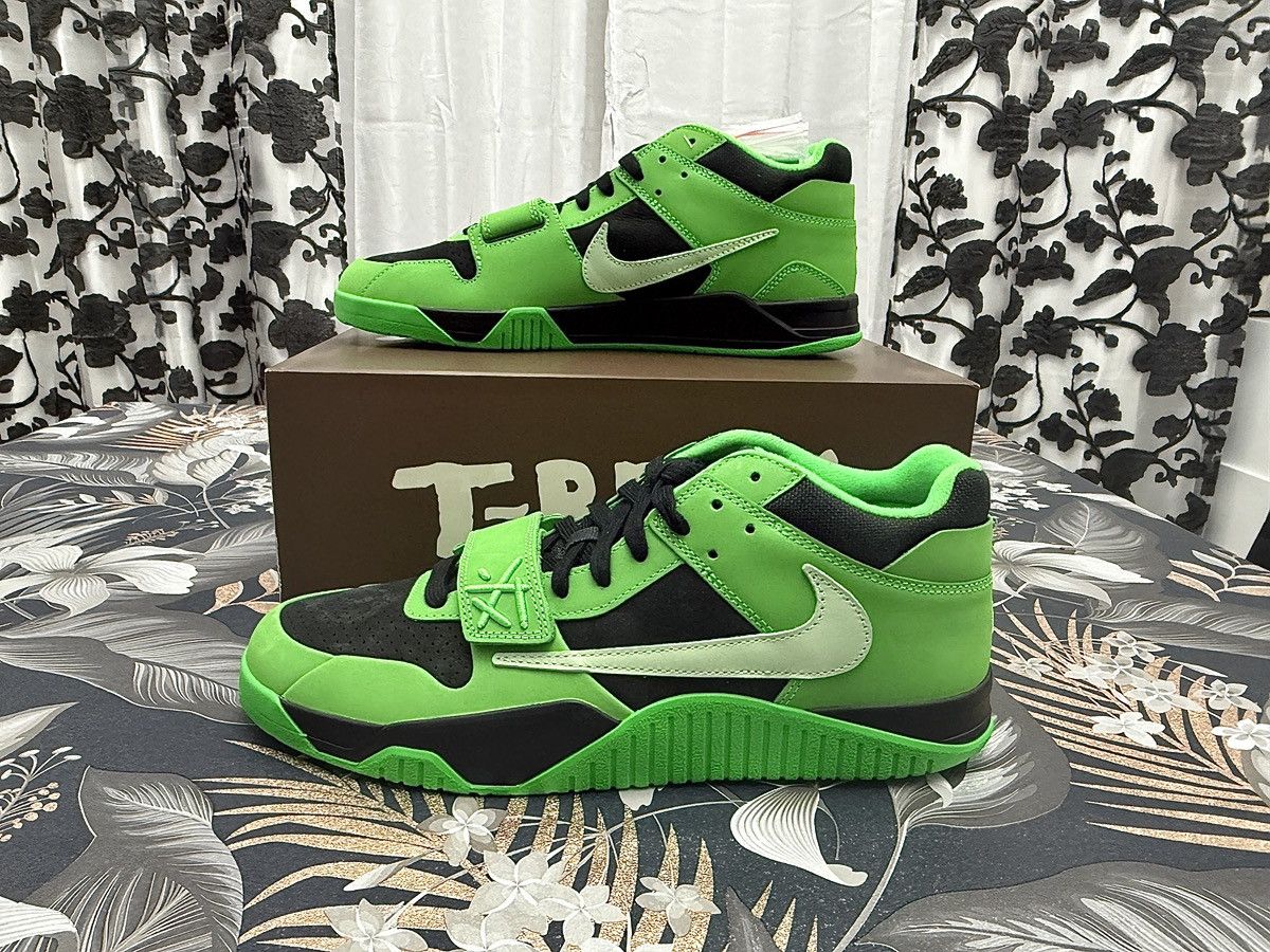 Jordan Brand × Travis Scott Jordan Jumpman Jack TR Travis Scott Green Spark US 13 Size US 13 / EU 46 - 1 Thumbnail