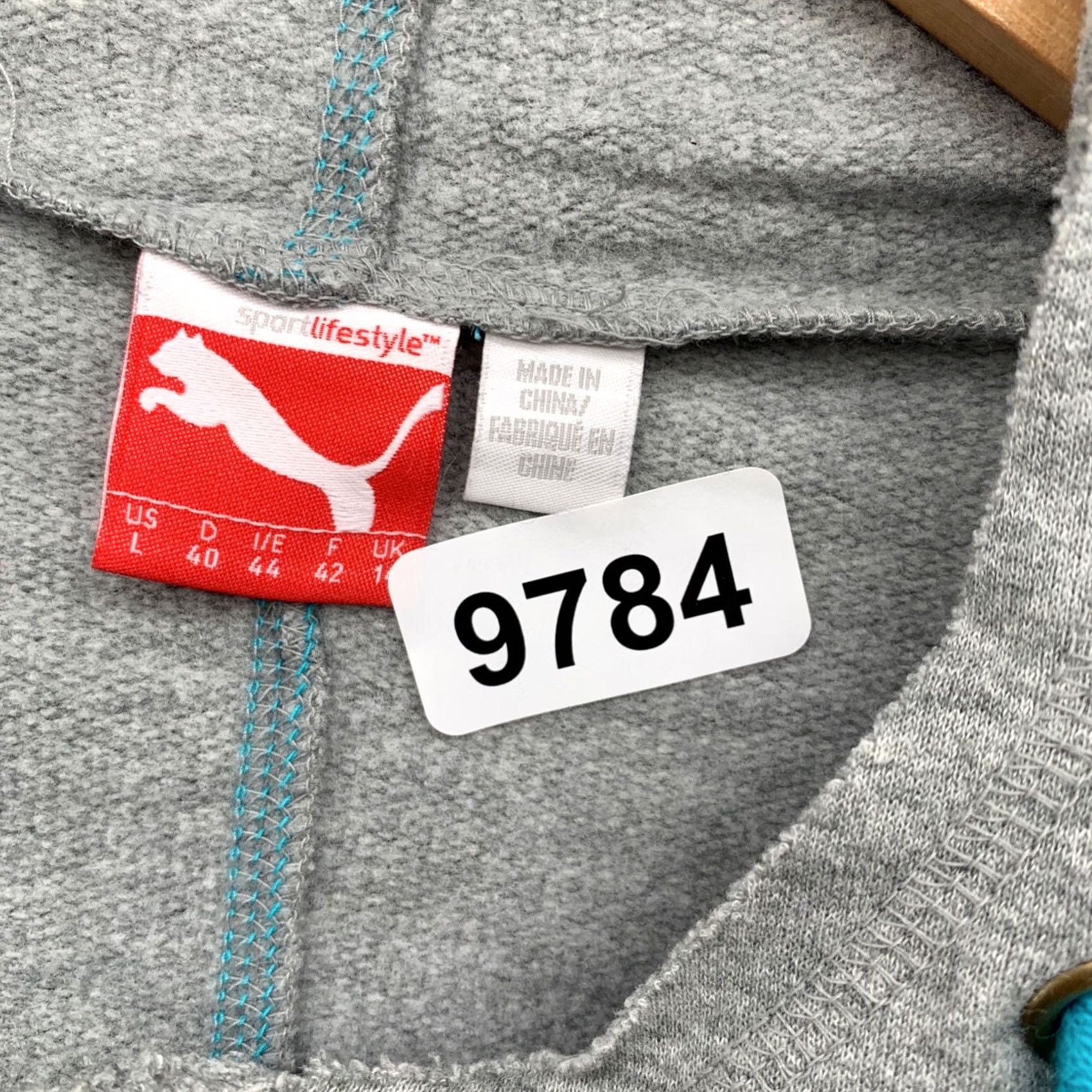 Puma PUMA Cropped Hoodie Womens Large Gray Sweatshirt Active Work Out 26x22 Size L / US 10 / IT 46 - 6 Thumbnail