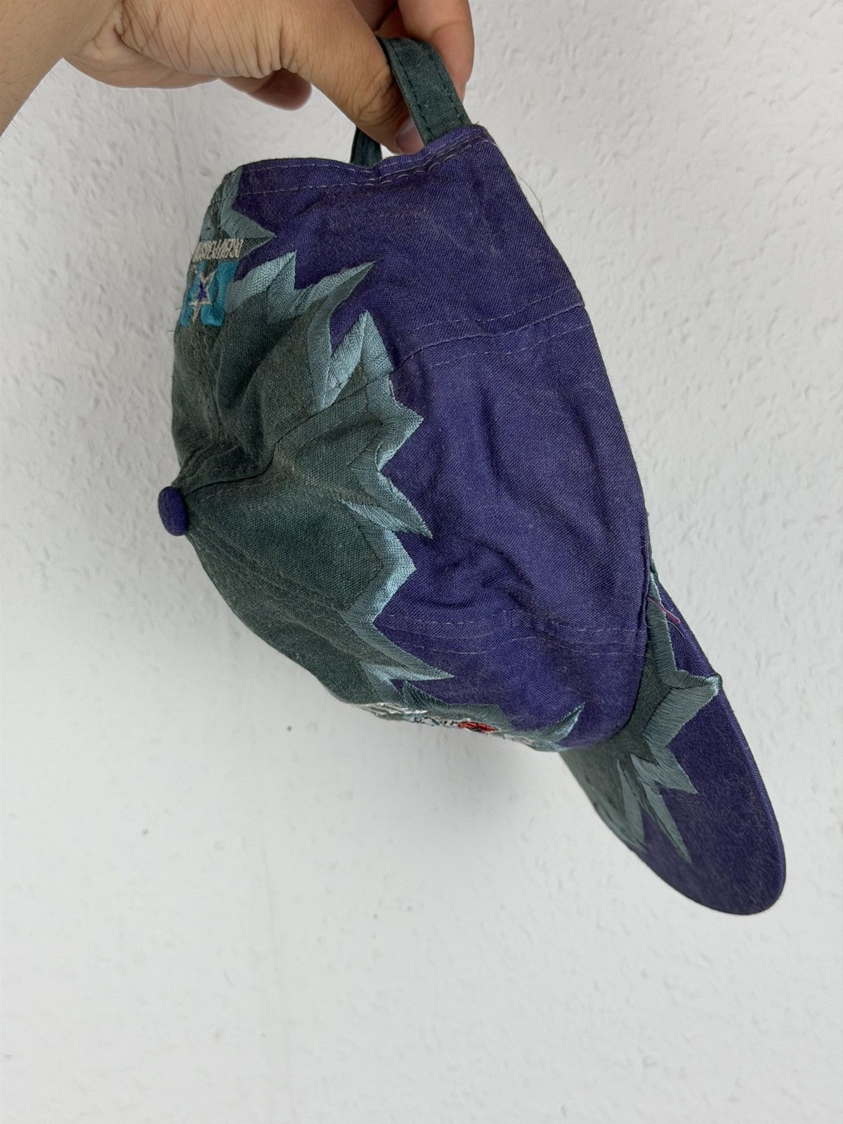 Drew Pearson CHARLOTTE HORNETS Vintage 90s Drew Pearson Snapback Hat Size ONE SIZE - 12 Thumbnail