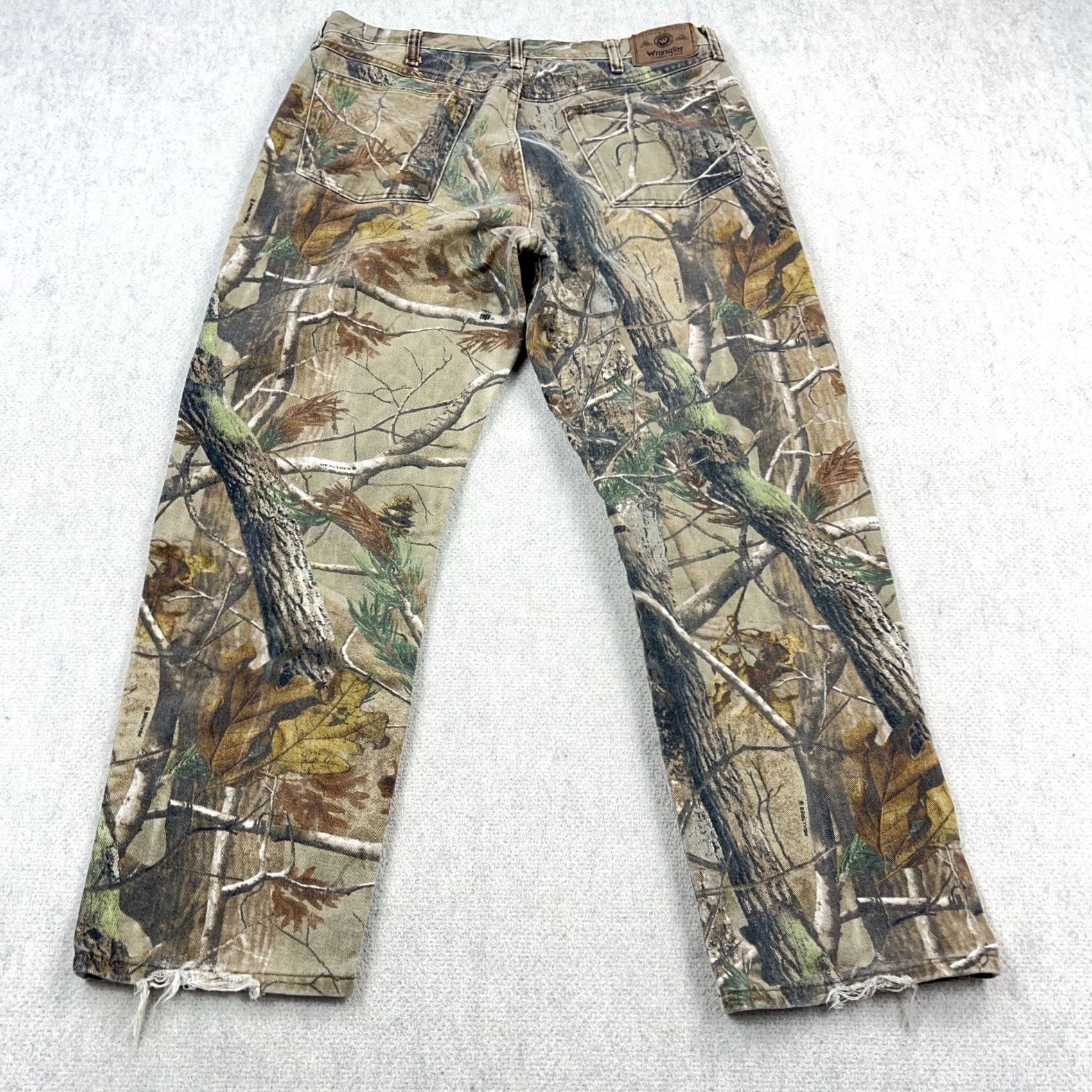 Wrangler VINTAGE Wrangler Jeans Men 34x29 Camo Realtree Hardwood Baggy Y2K Double Knee Brown Size US 34 / EU 50 - 2 Thumbnail