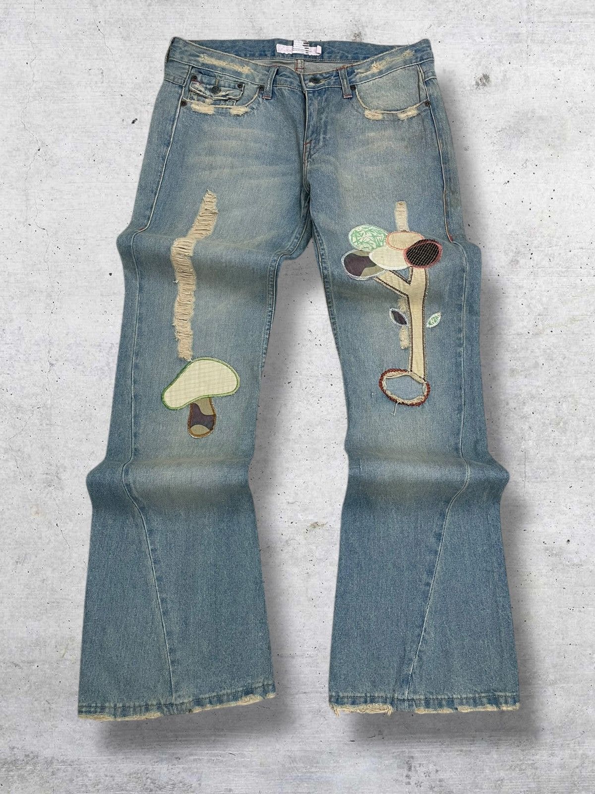 Tornado Mart VINTAGE FANCY CRAFTED JAPAN DESIGNER 90S RIPPED DENIM FLARED Size US 32 / EU 48 - 1 Thumbnail