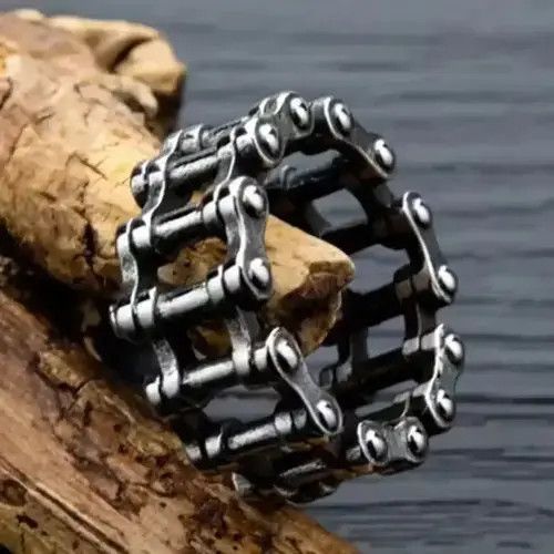 High Sport × Jewelry × Ring Of Fire Vintage Bicycle Chain Ring Size ONE SIZE - 4 Thumbnail