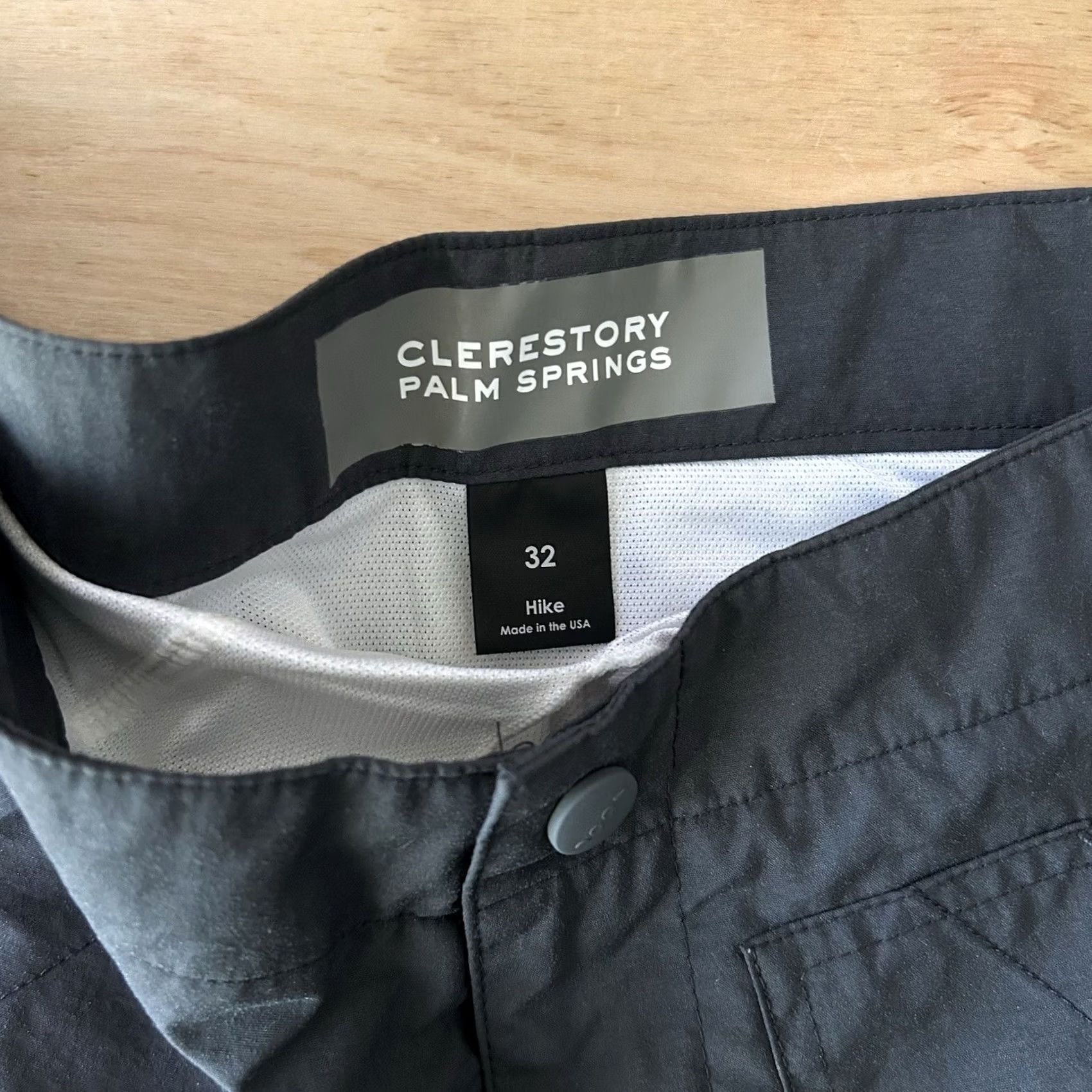 Vintage Clerestory Palm Springs Hike Gray Shorts 8” Inseam Men’s 32 Regular Slim? Wait. Size US 32 / EU 48 - 4 Thumbnail