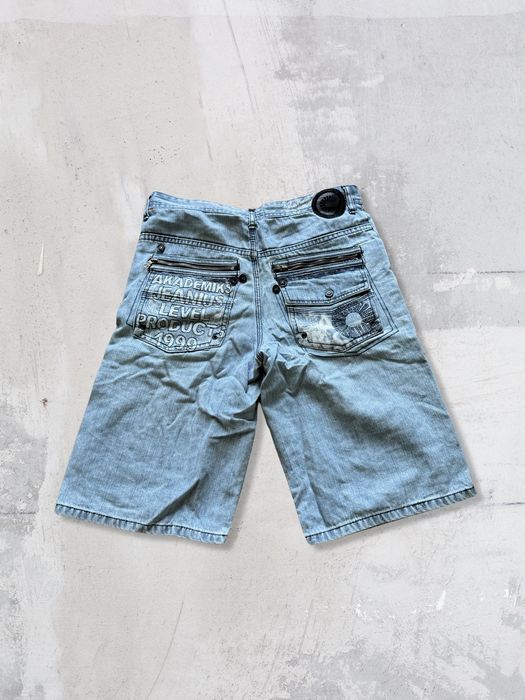 Akademiks on sale jean shorts